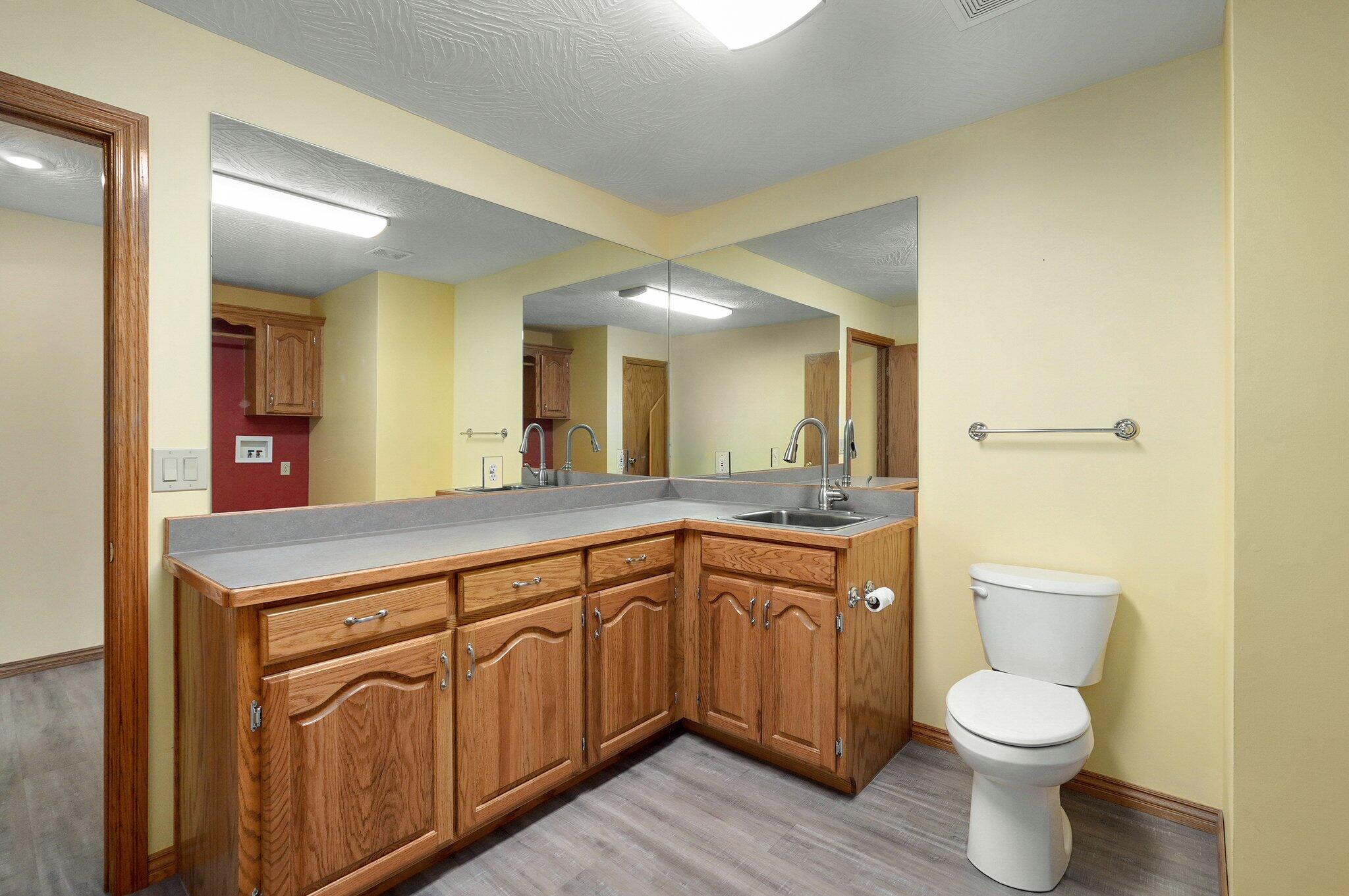 1781 West Riverdale Drive