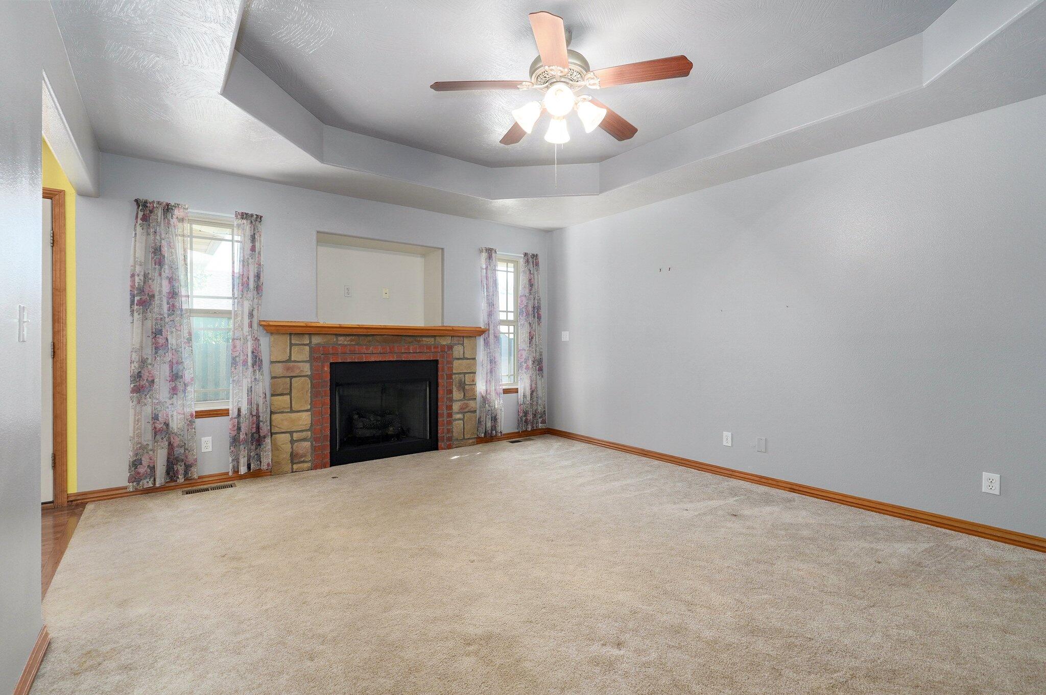 1074 South Mahn Avenue