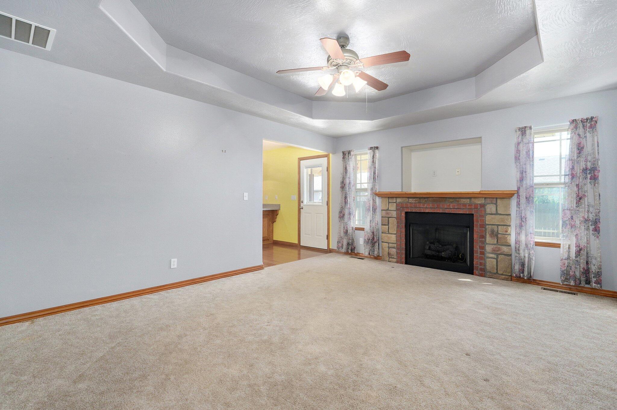 1074 South Mahn Avenue