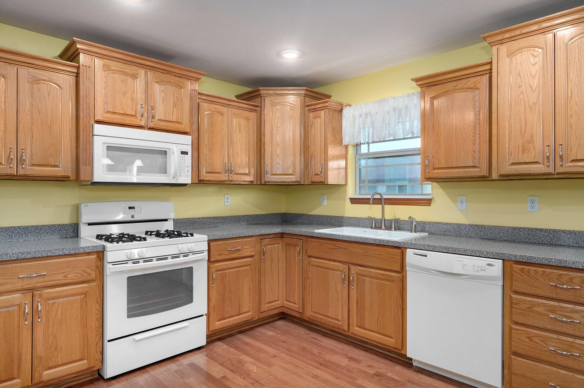 1074 South Mahn Avenue