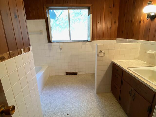 1389 S Farm Road 219