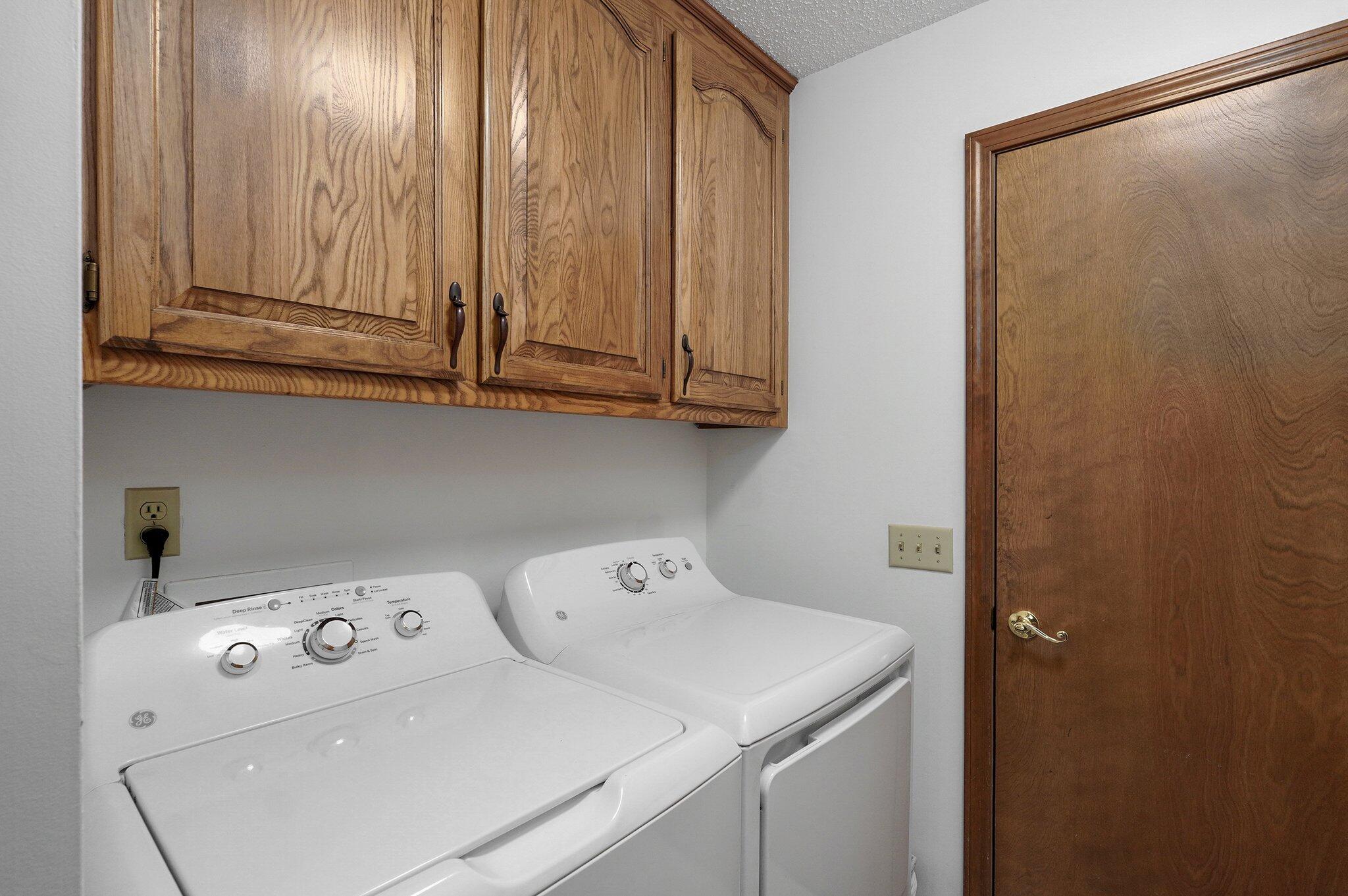 1967 W Inglewood Street