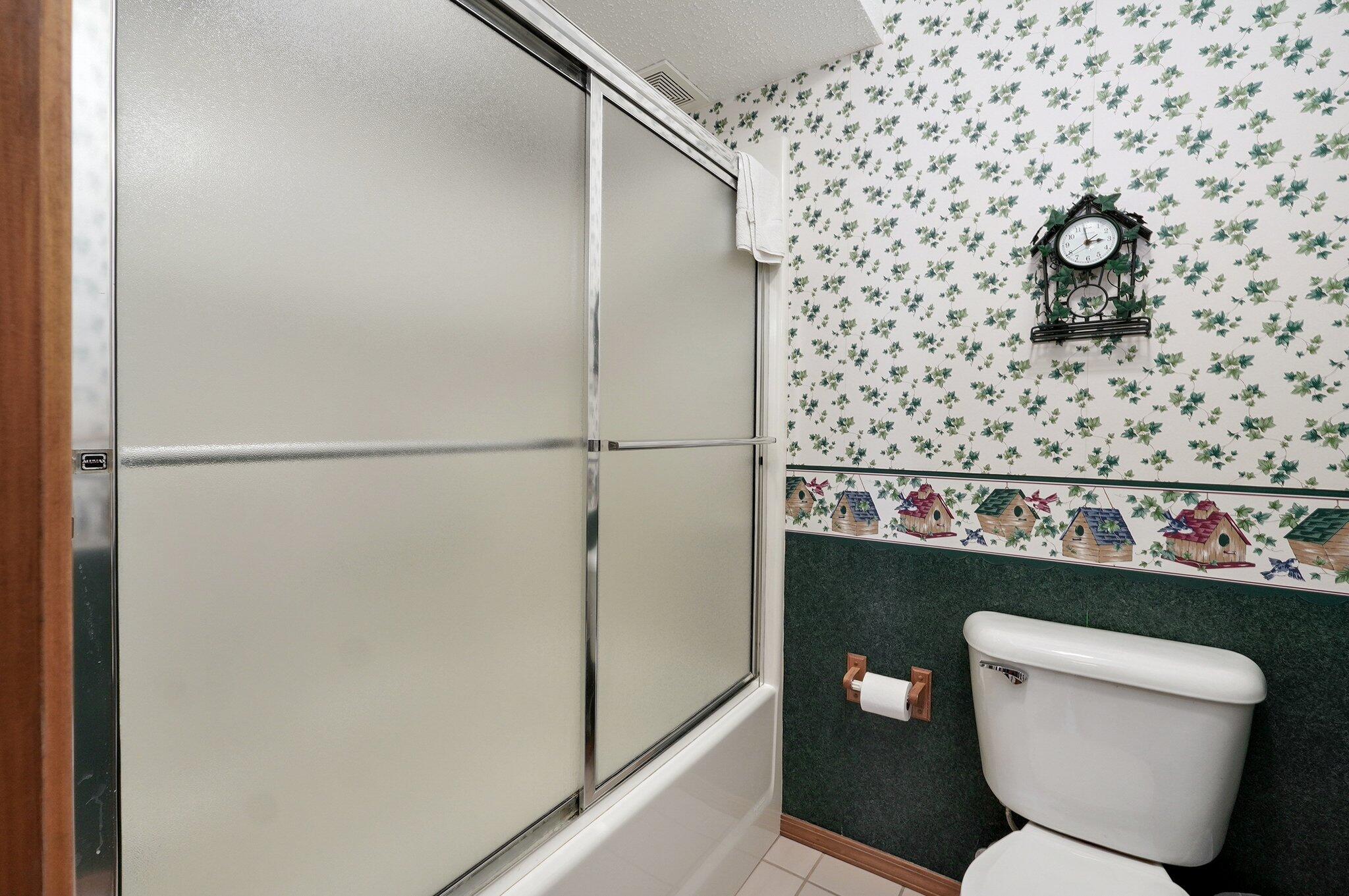 1967 W Inglewood Street