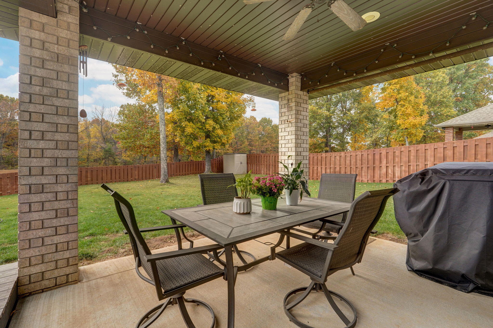3818 W Apple Blossom Terrace