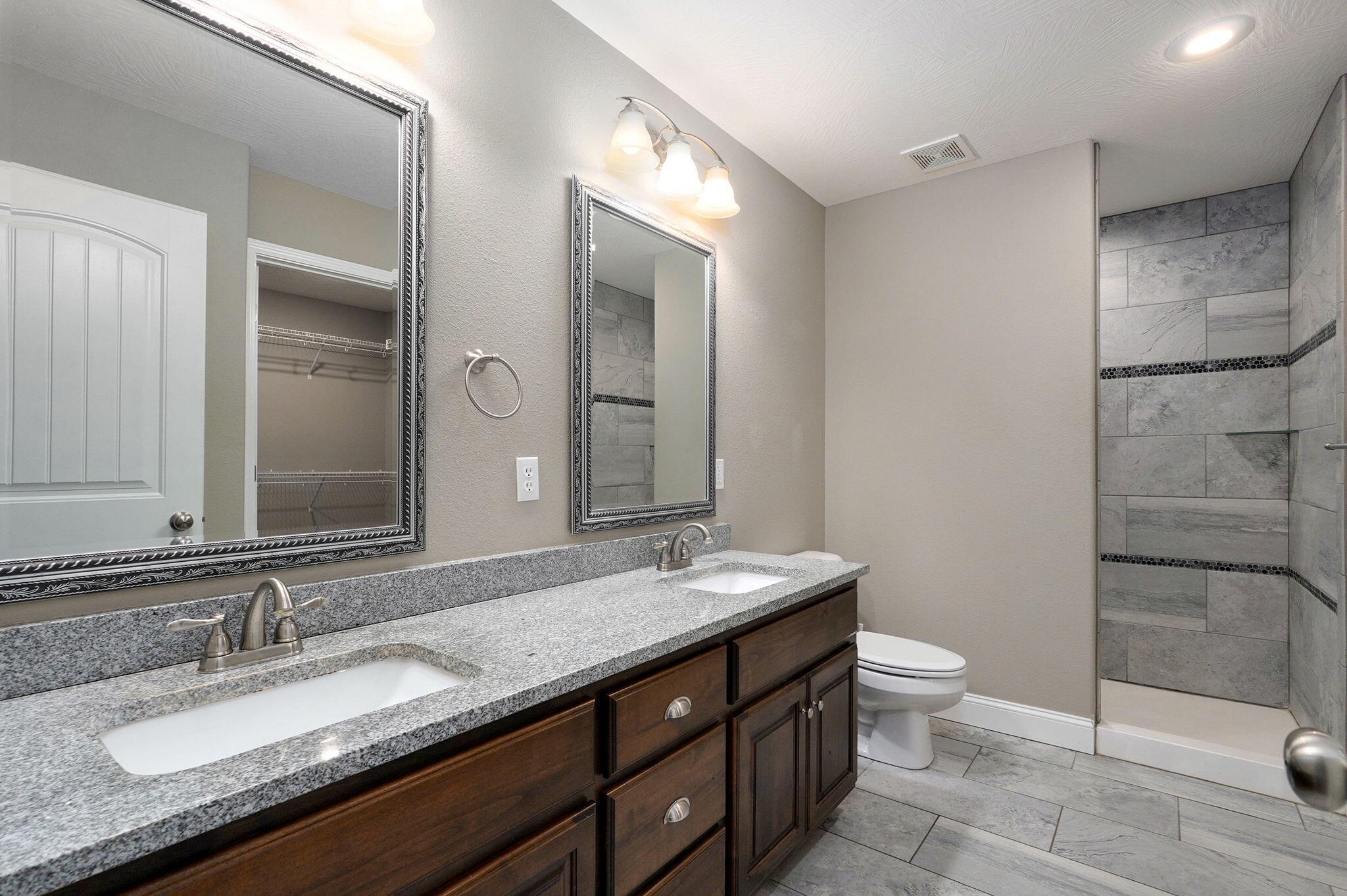 3818 W Apple Blossom Terrace