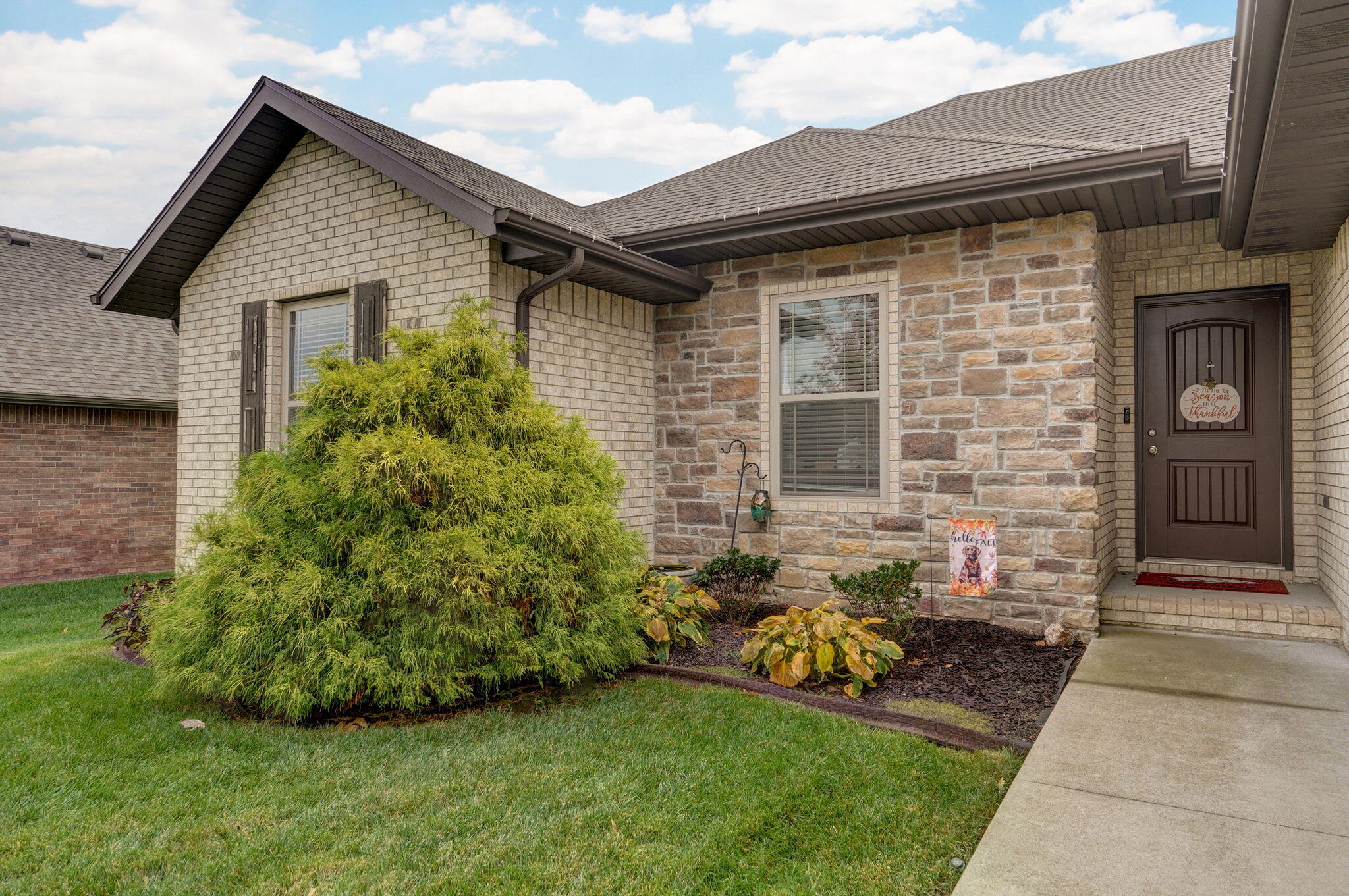 3818 W Apple Blossom Terrace