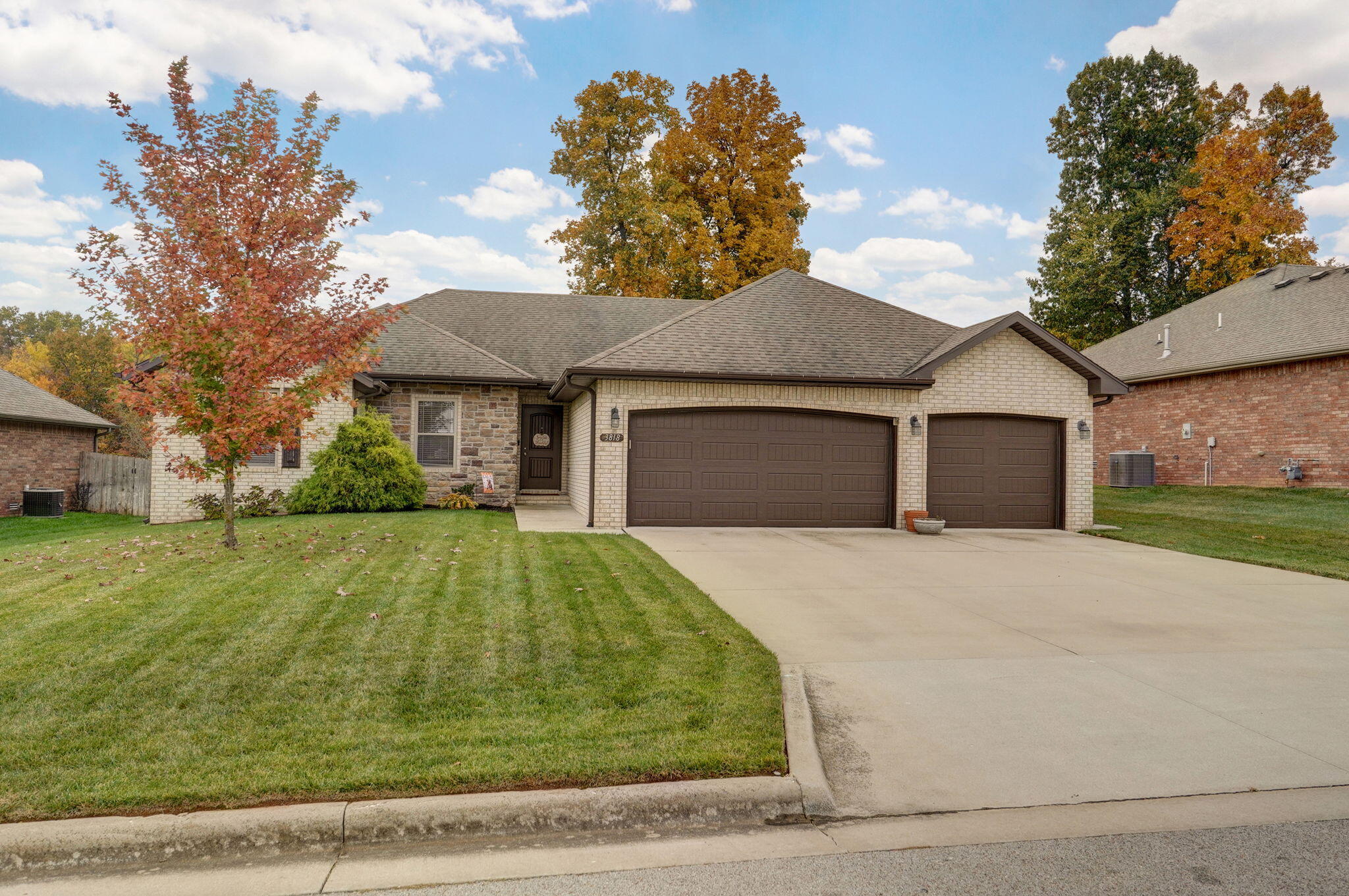 3818 W Apple Blossom Terrace