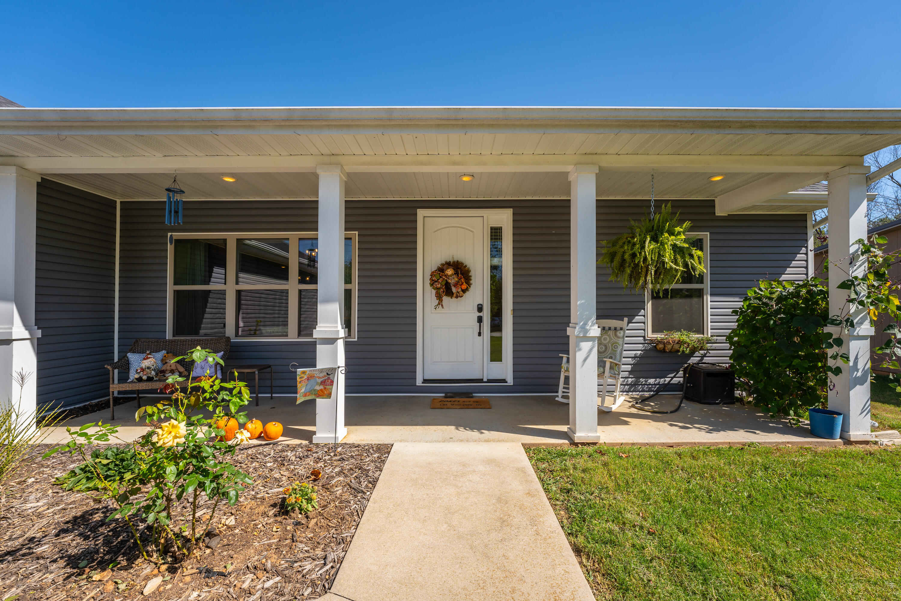 818 S Miller Road