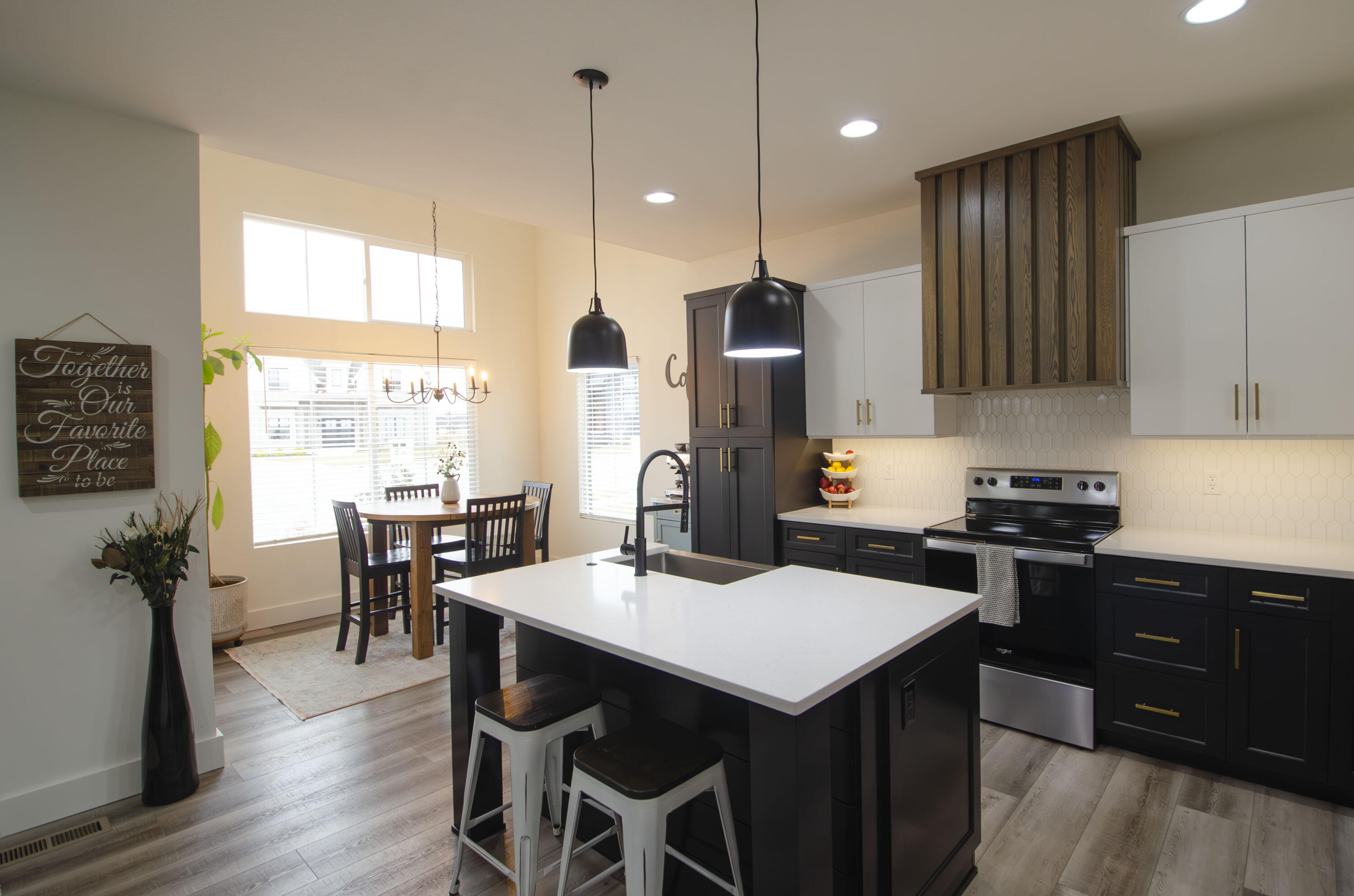1331 S Wilder Trail