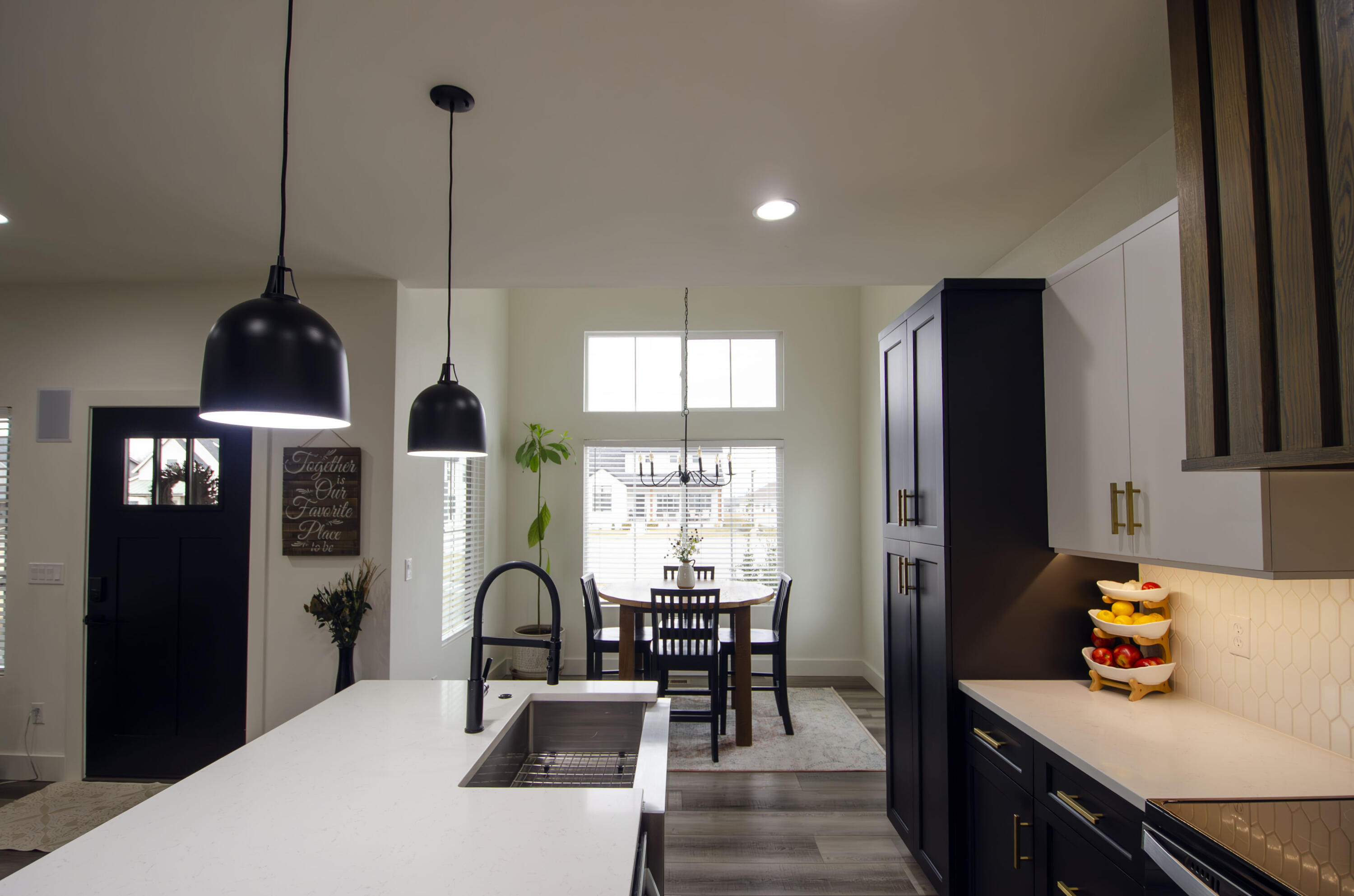 1331 S Wilder Trail