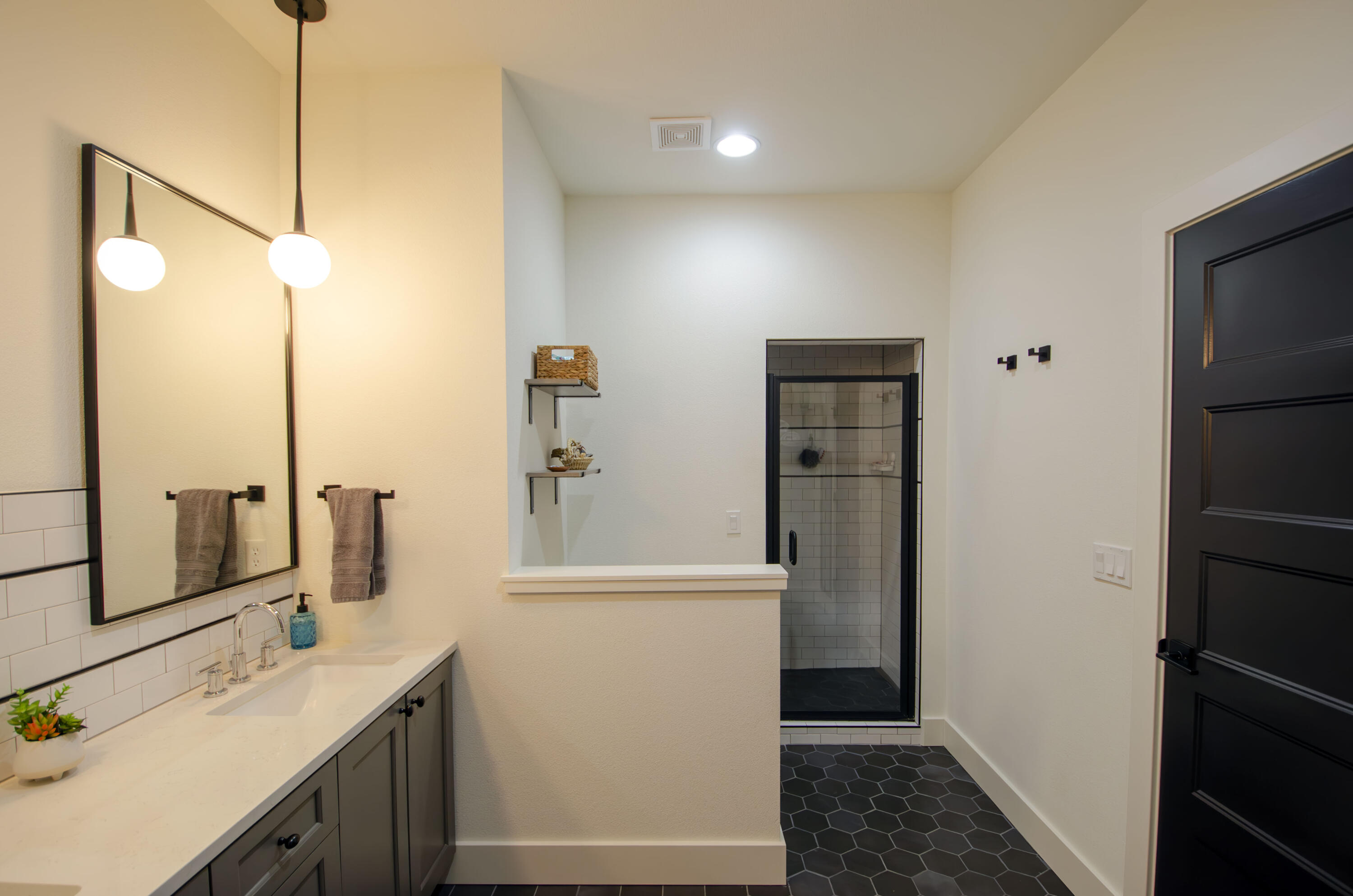 1331 S Wilder Trail