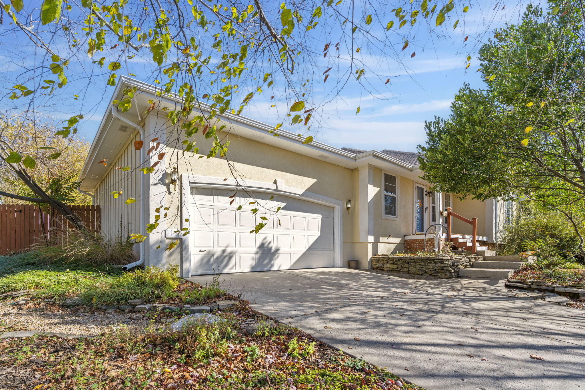 810 N 4th Avenue