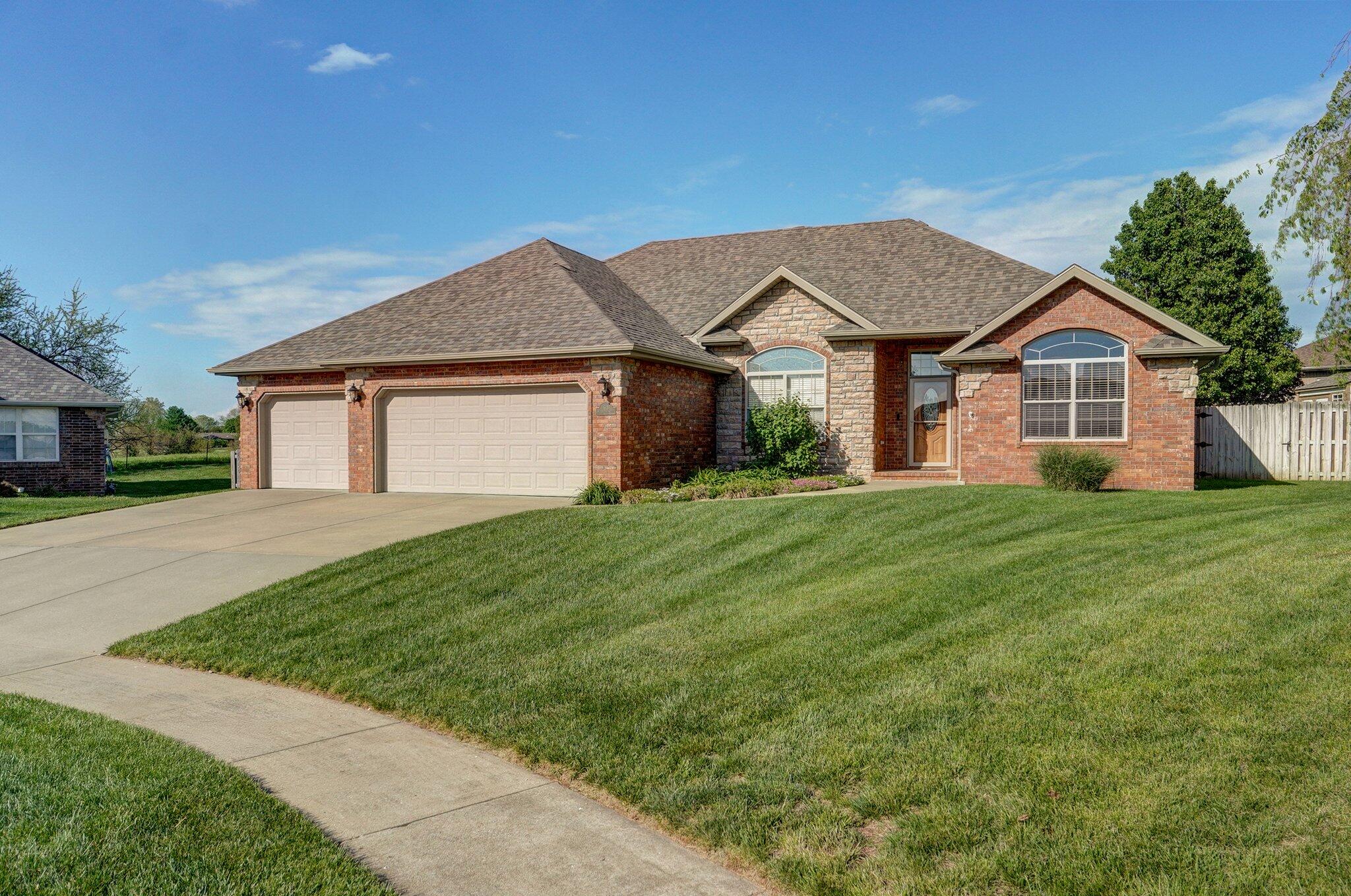 613 Meadowgate Drive