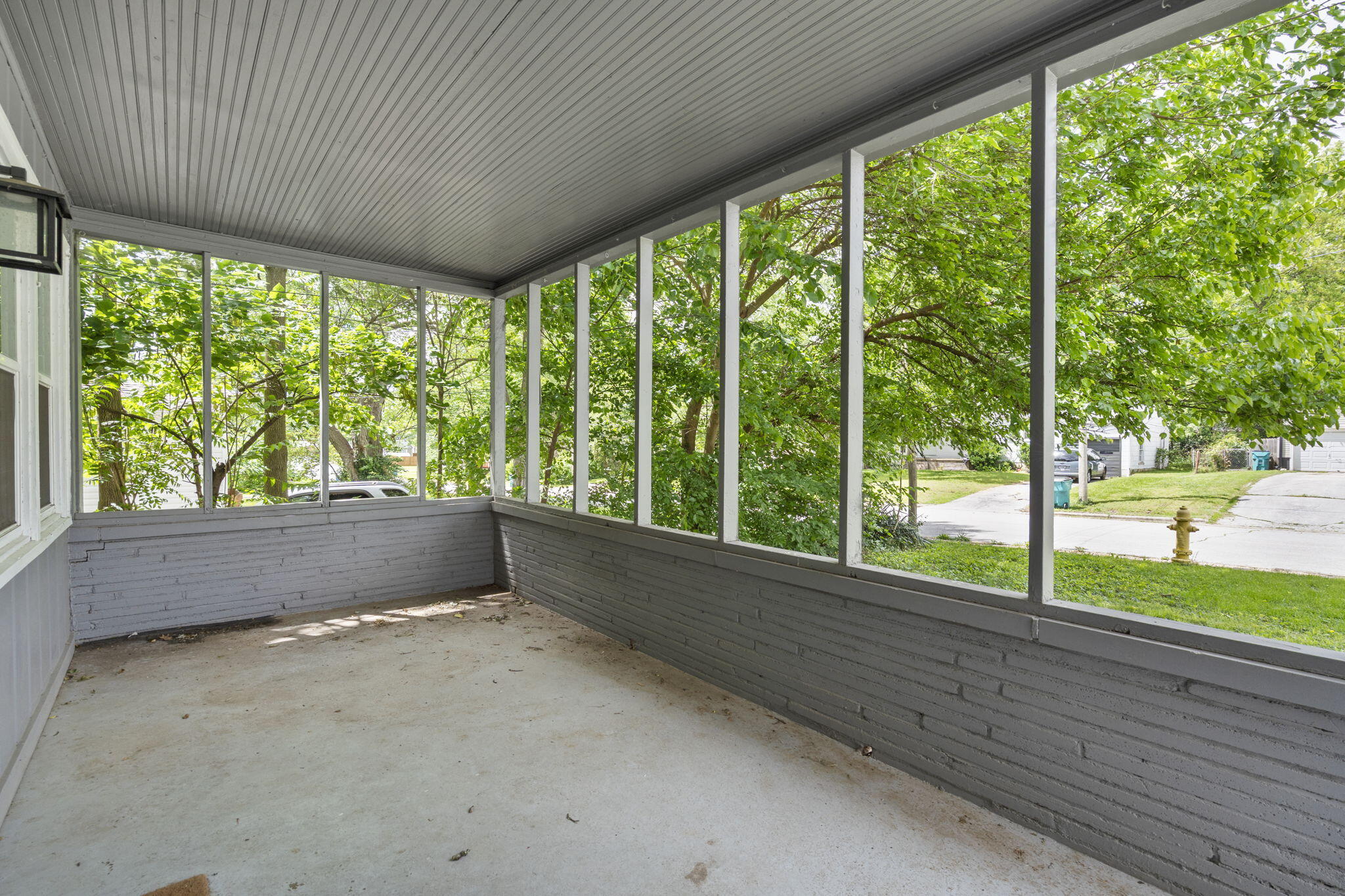 1116 W University Street