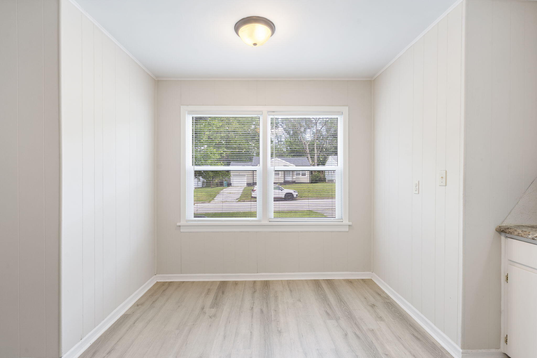 1116 W University Street