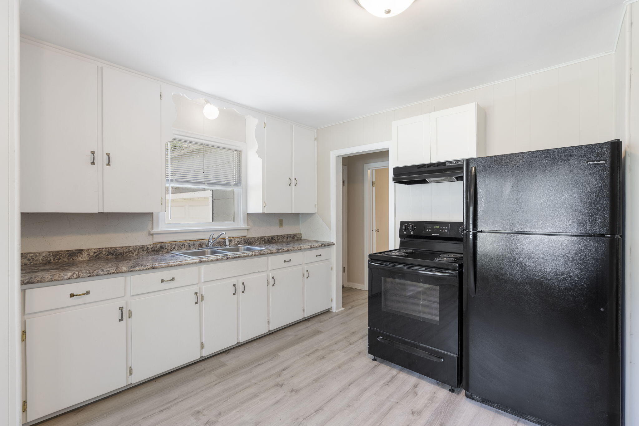 1116 W University Street