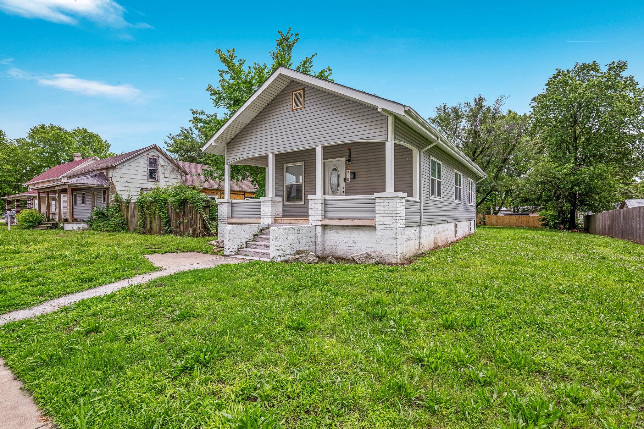 318 W Olive Street