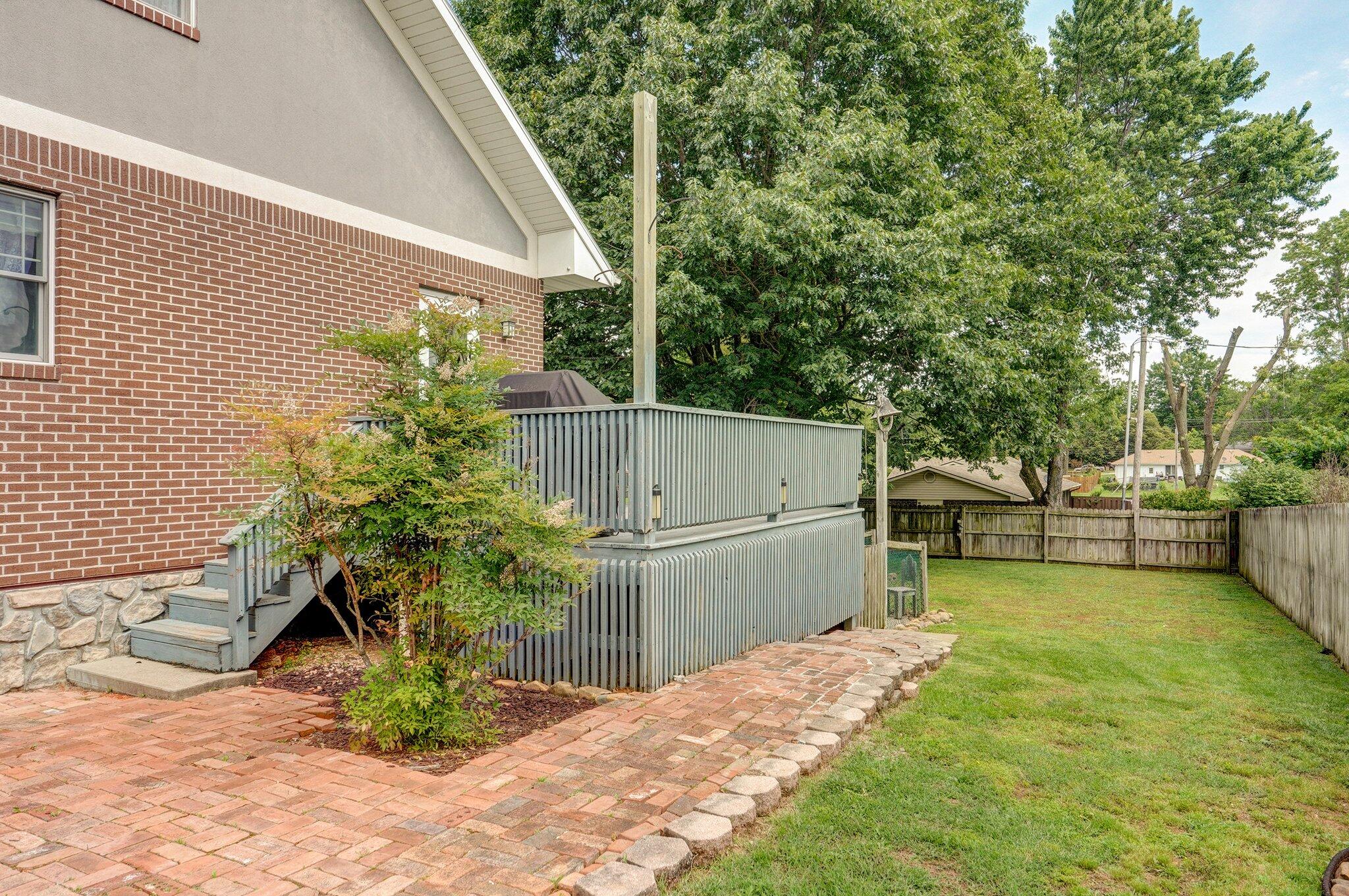 401 E Glendale Street