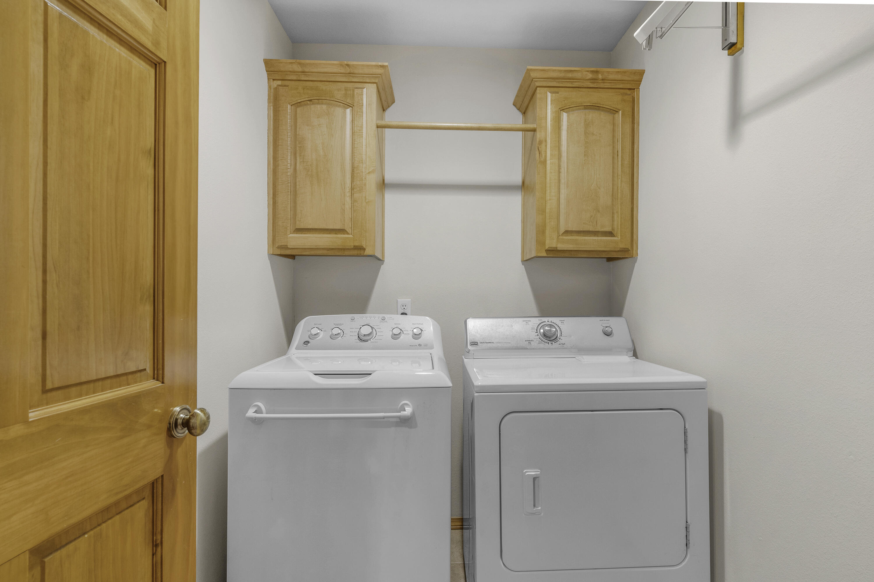 2122 W Village Terrace