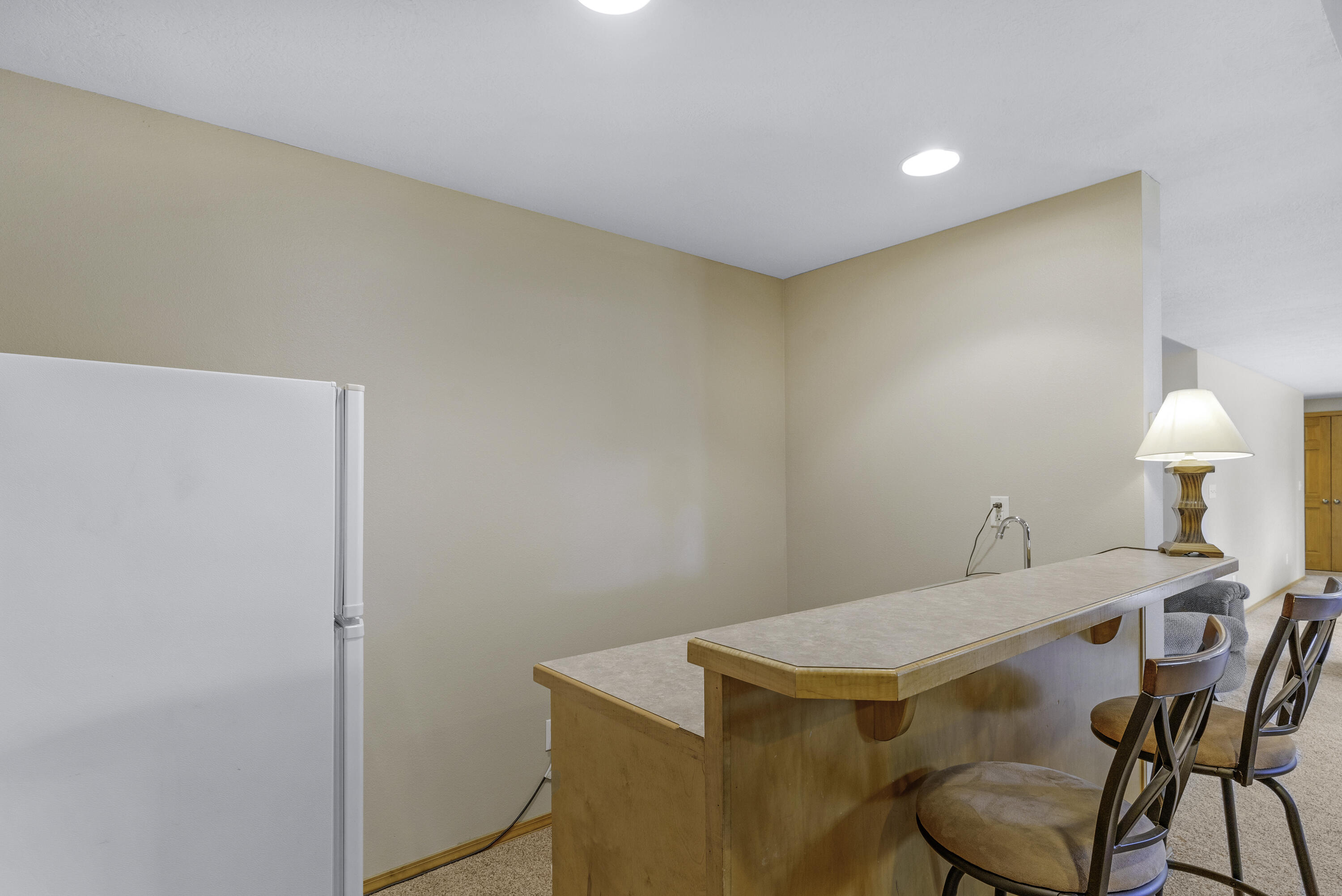 2122 W Village Terrace