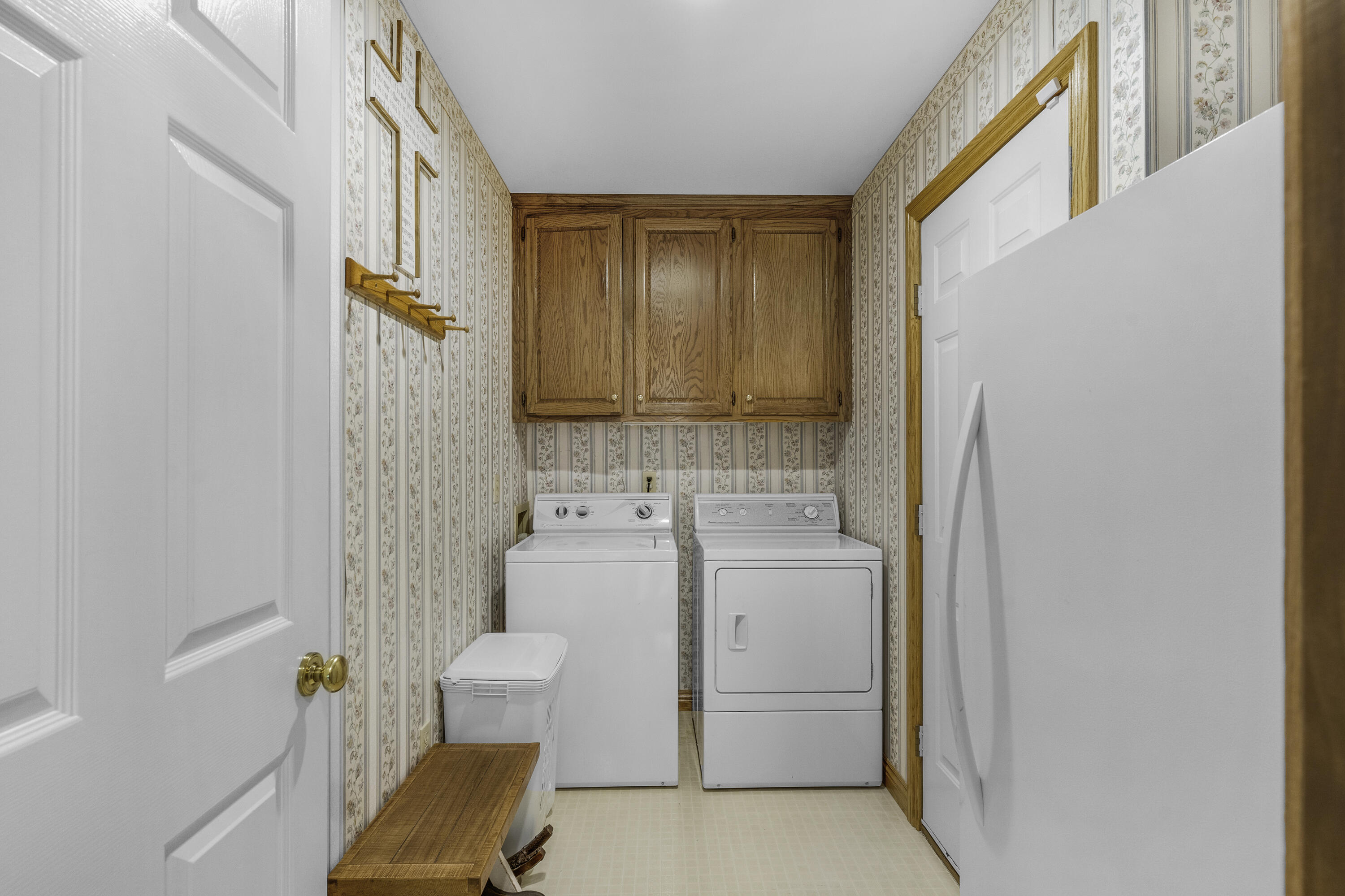 3416 S Barnes Avenue