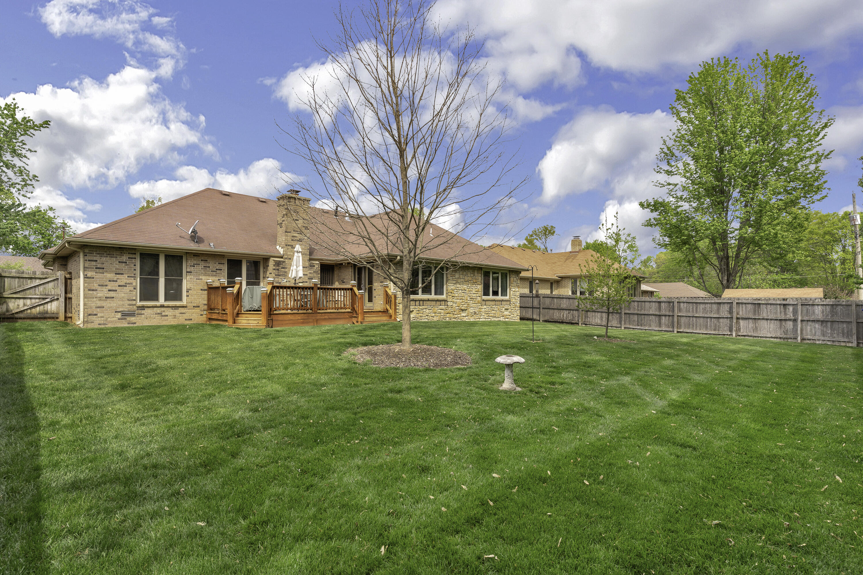 3416 S Barnes Avenue