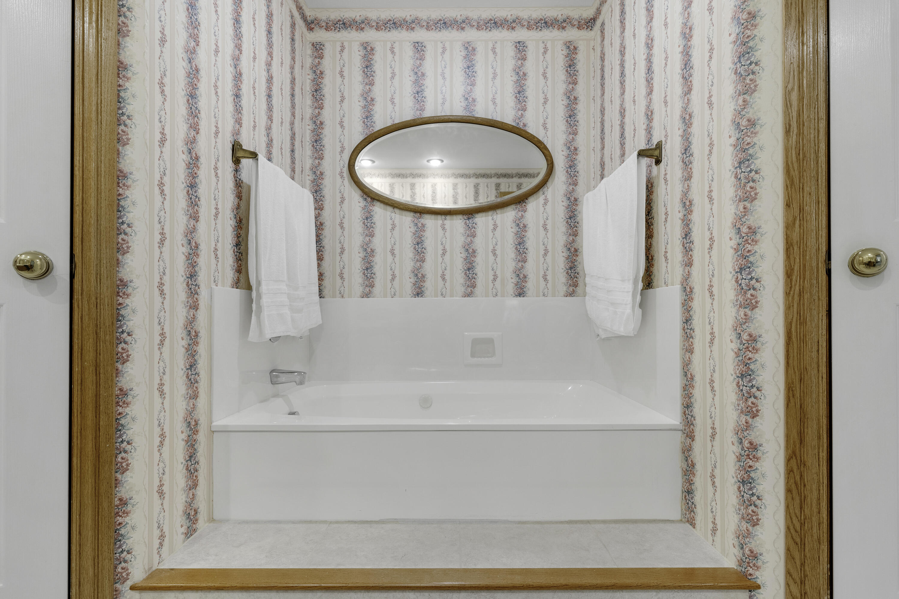 3416 S Barnes Avenue