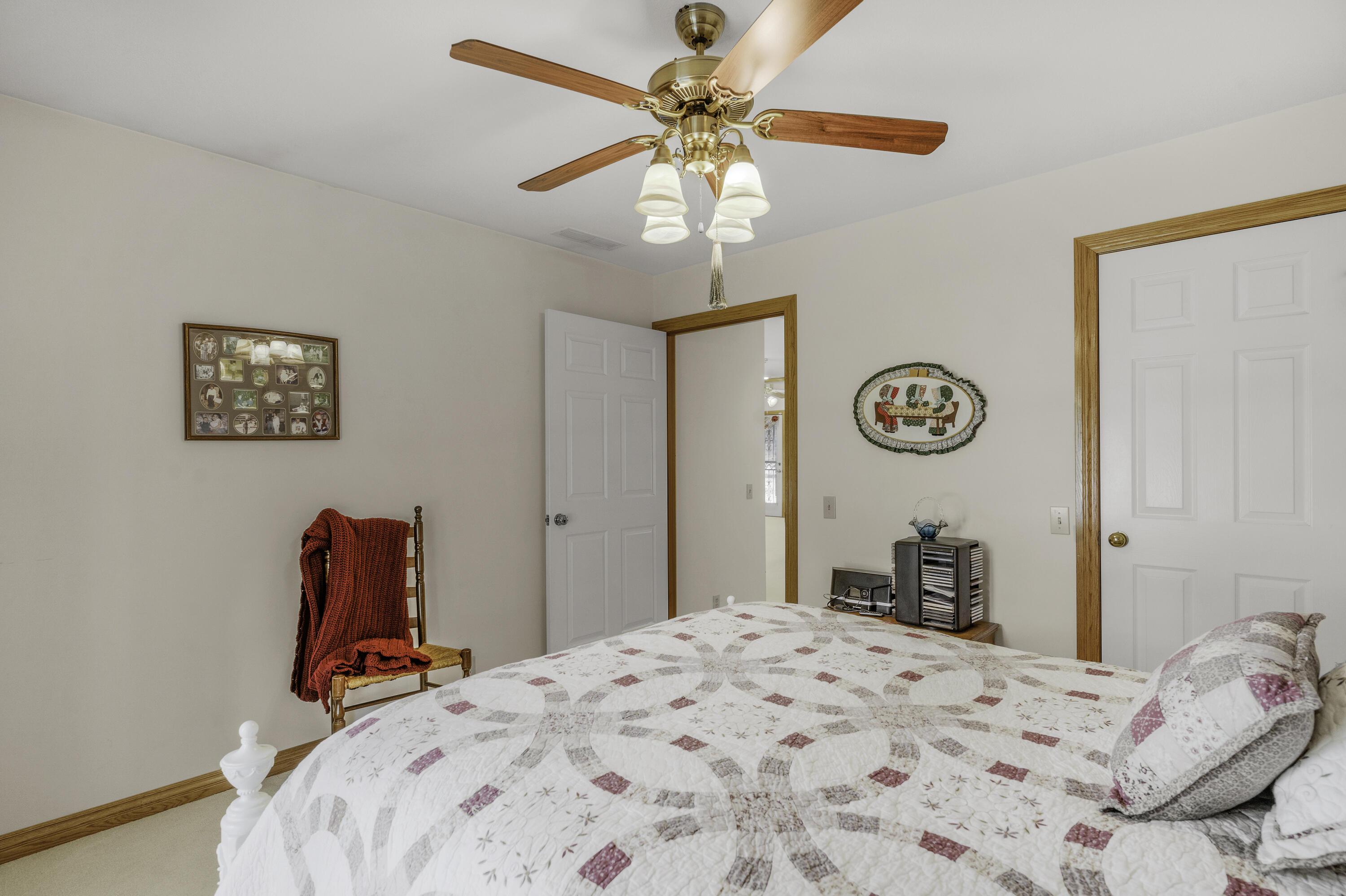 3416 S Barnes Avenue