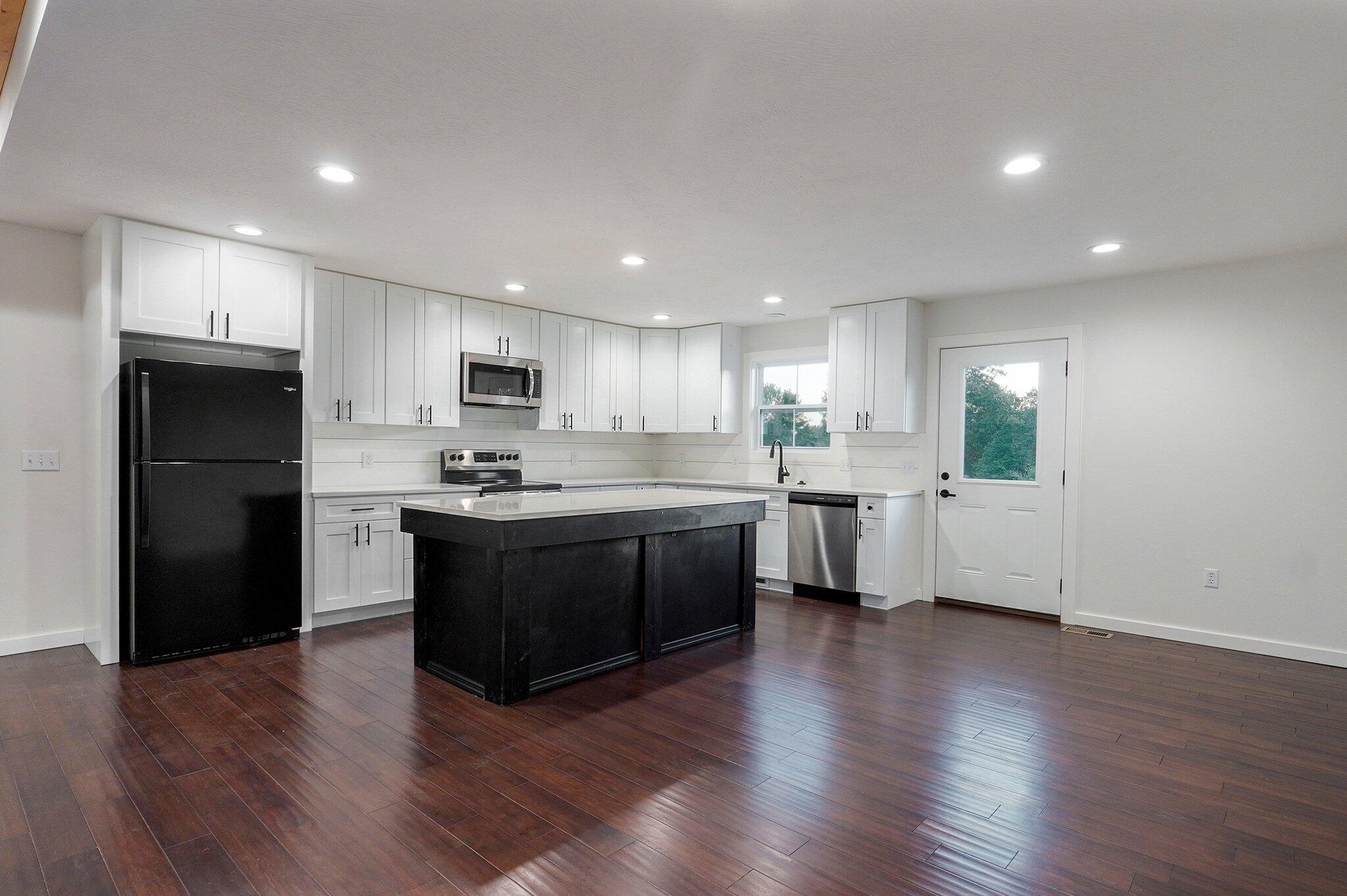 753 S Elm Road