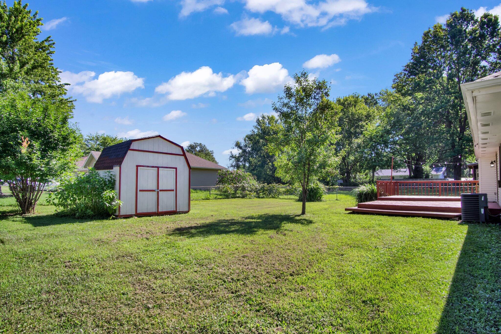 3217 W Riverside Street