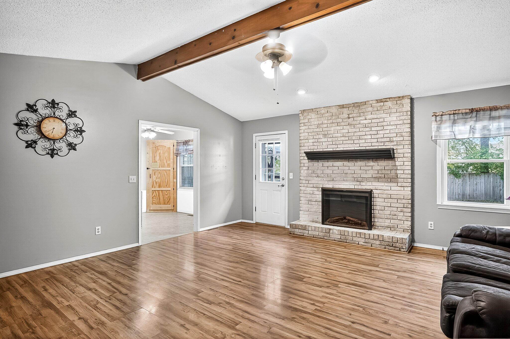 3849 S Leawood Avenue