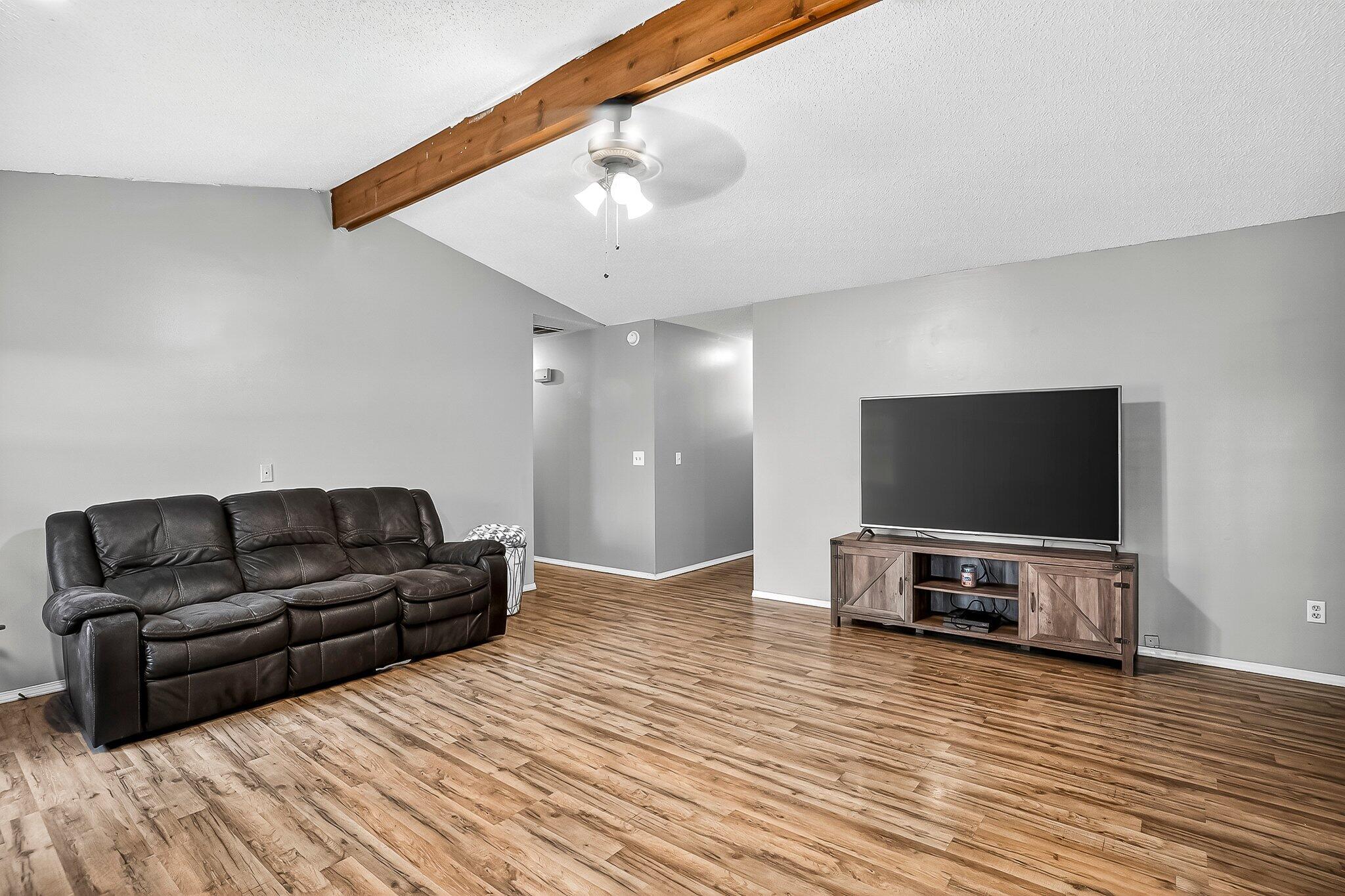 3849 S Leawood Avenue