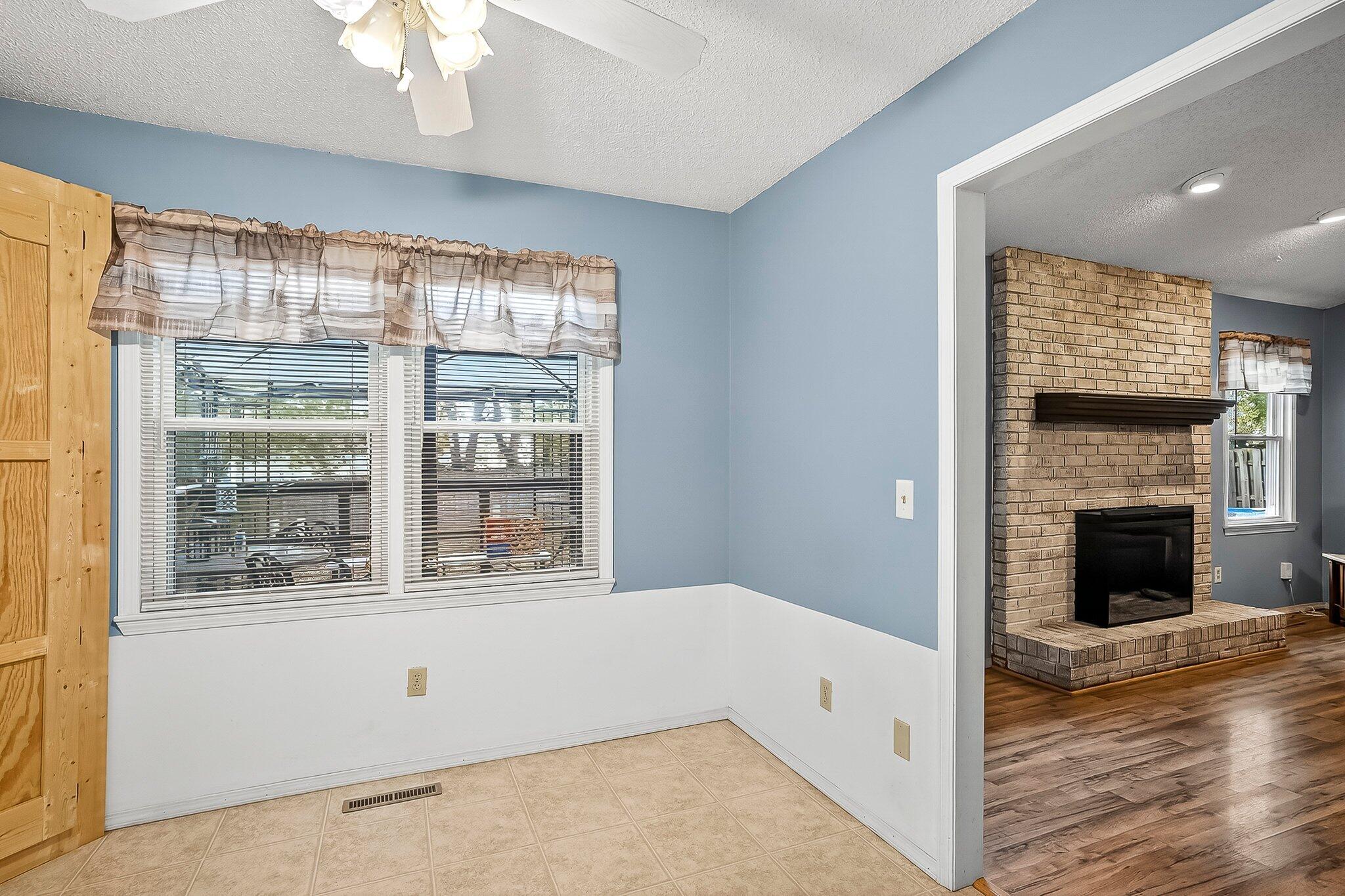 3849 S Leawood Avenue