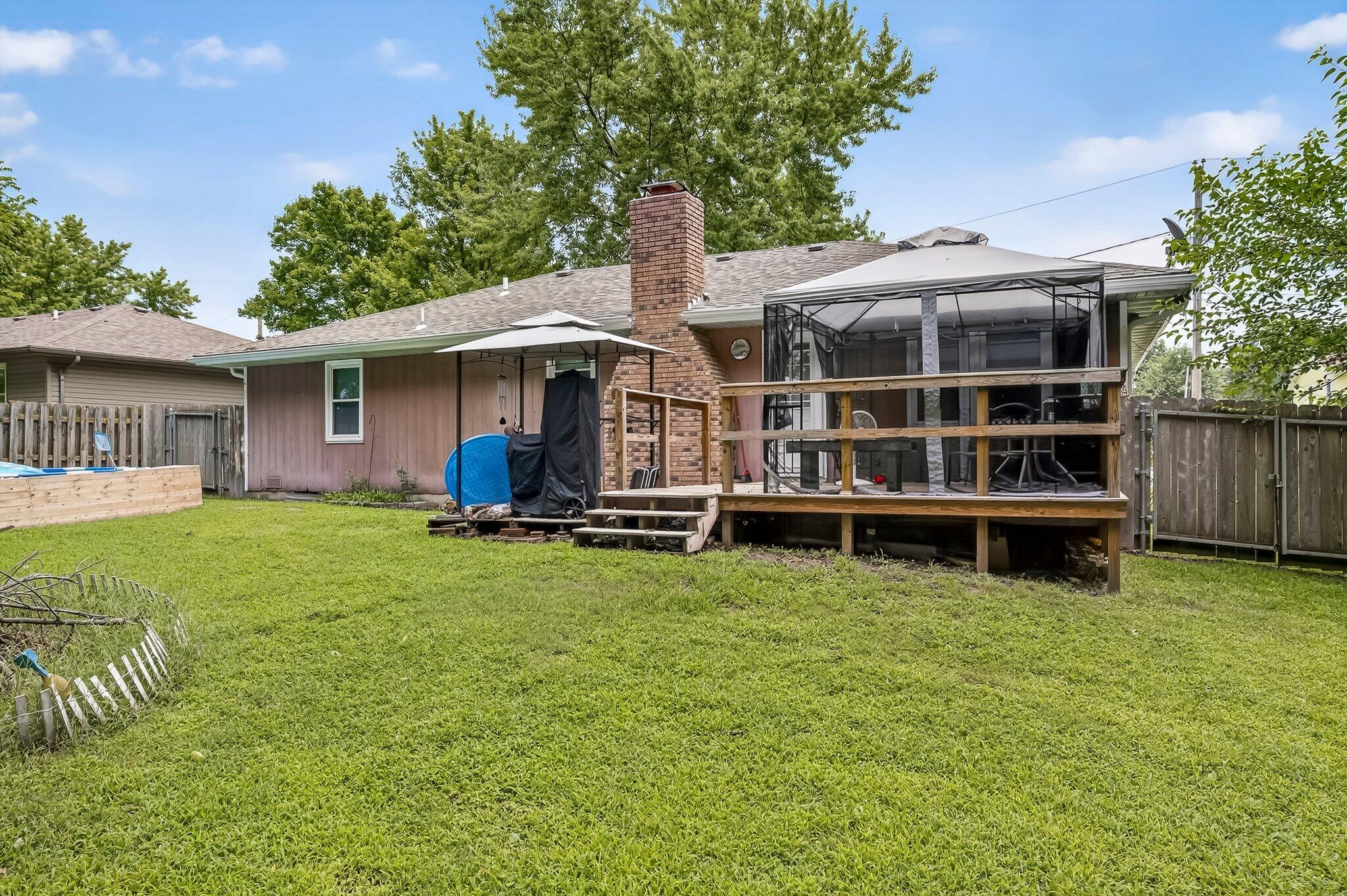 3849 S Leawood Avenue