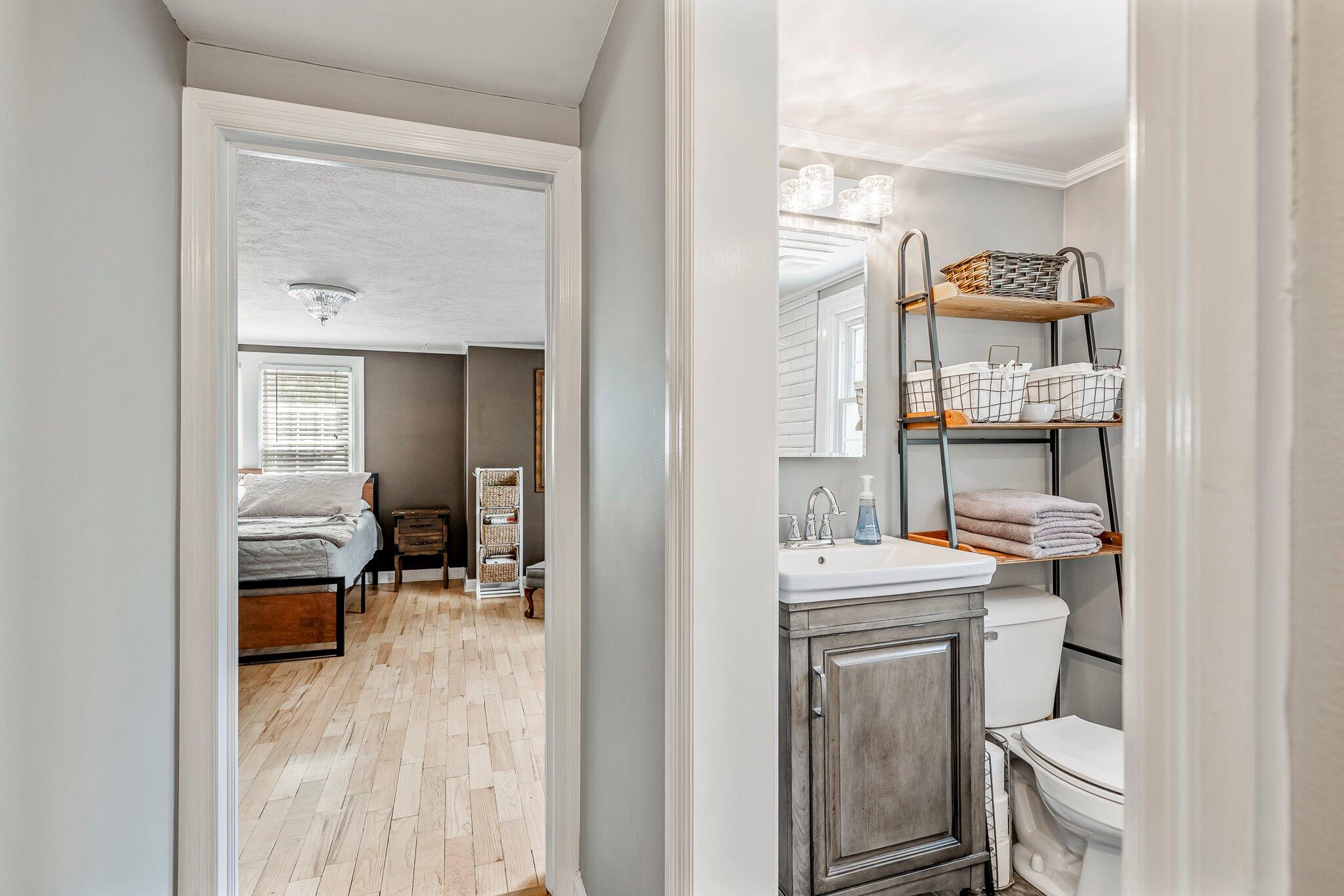 626 E Kingsbury Street