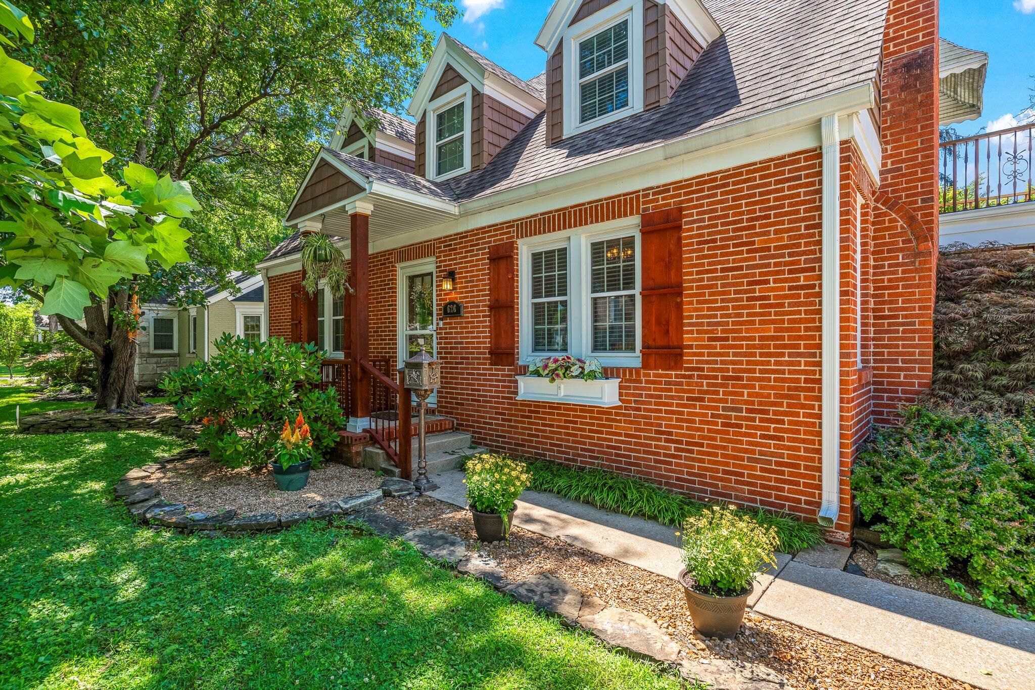 626 E Kingsbury Street