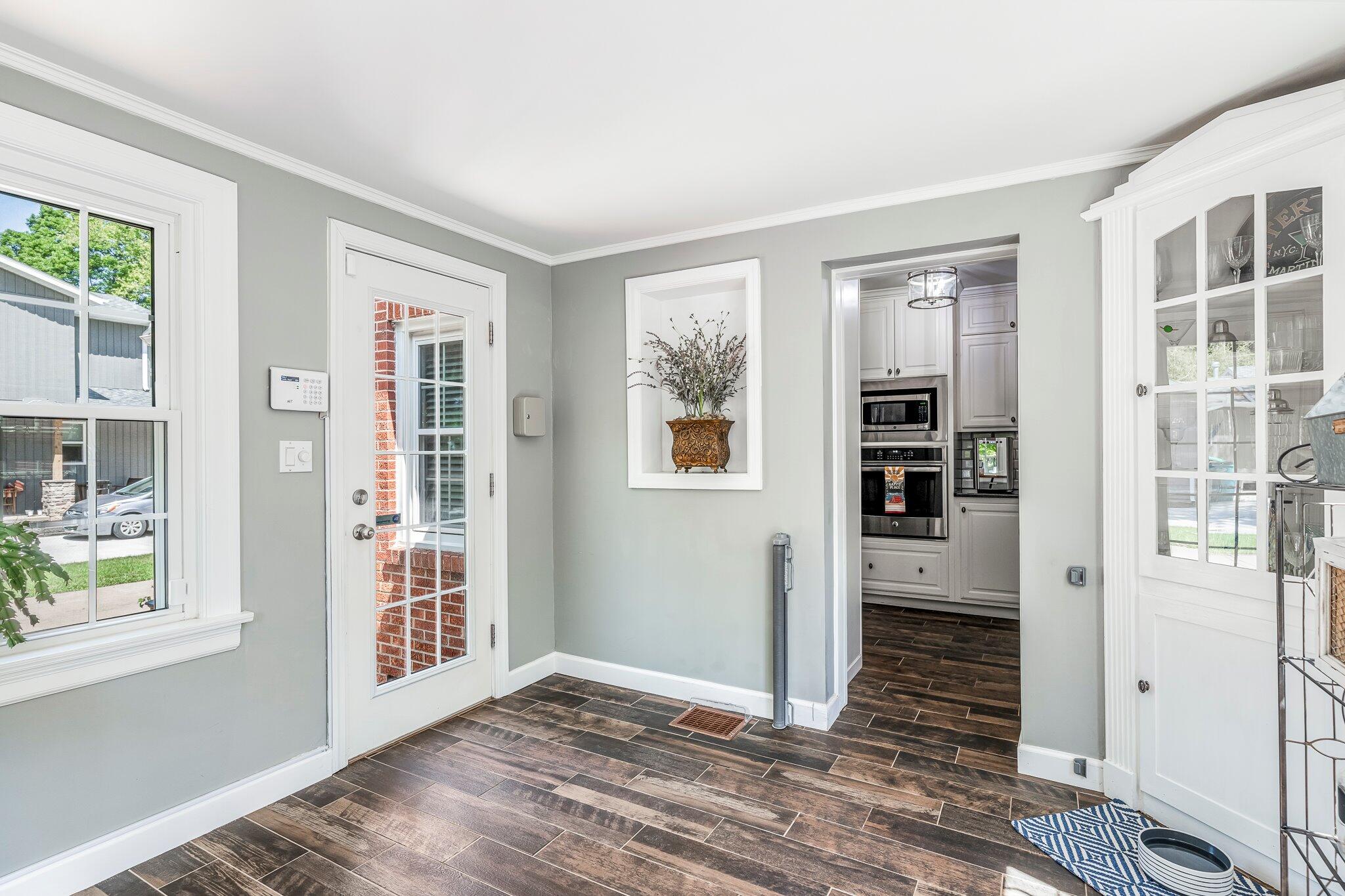 626 E Kingsbury Street