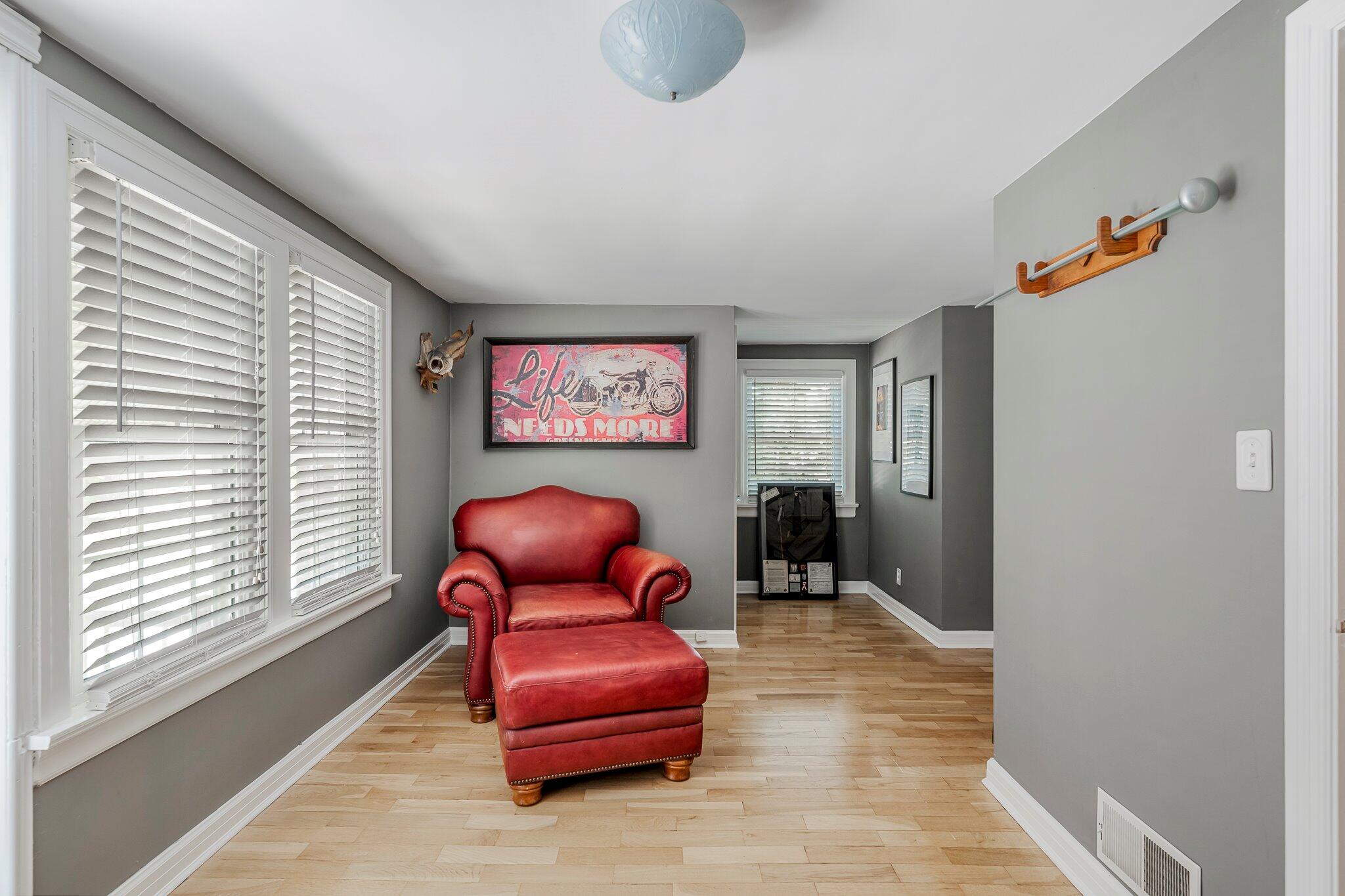 626 E Kingsbury Street