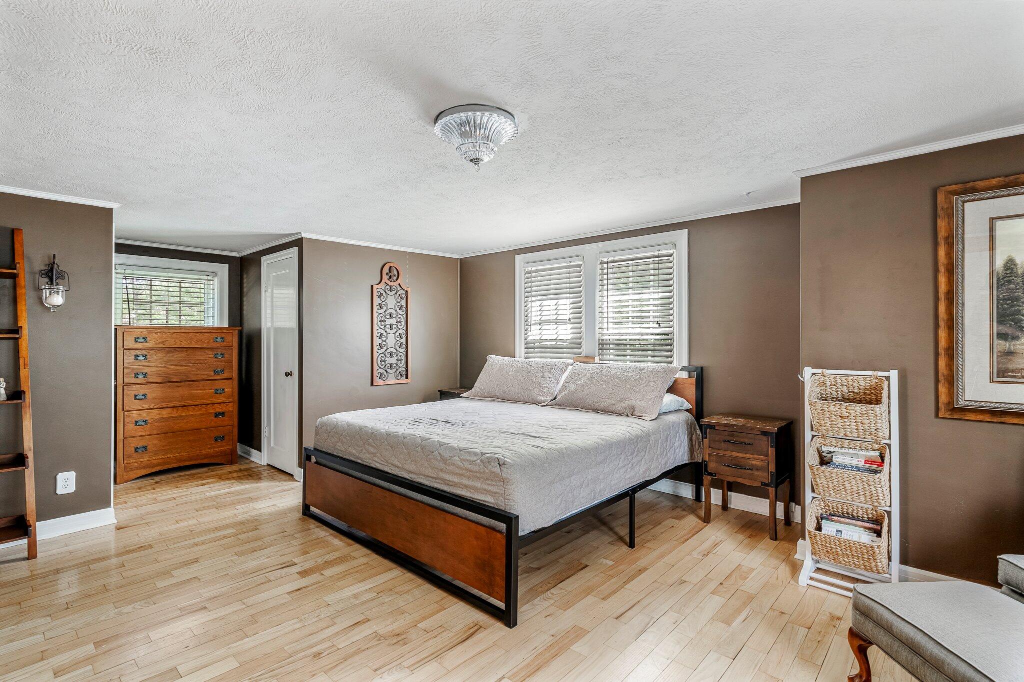 626 E Kingsbury Street