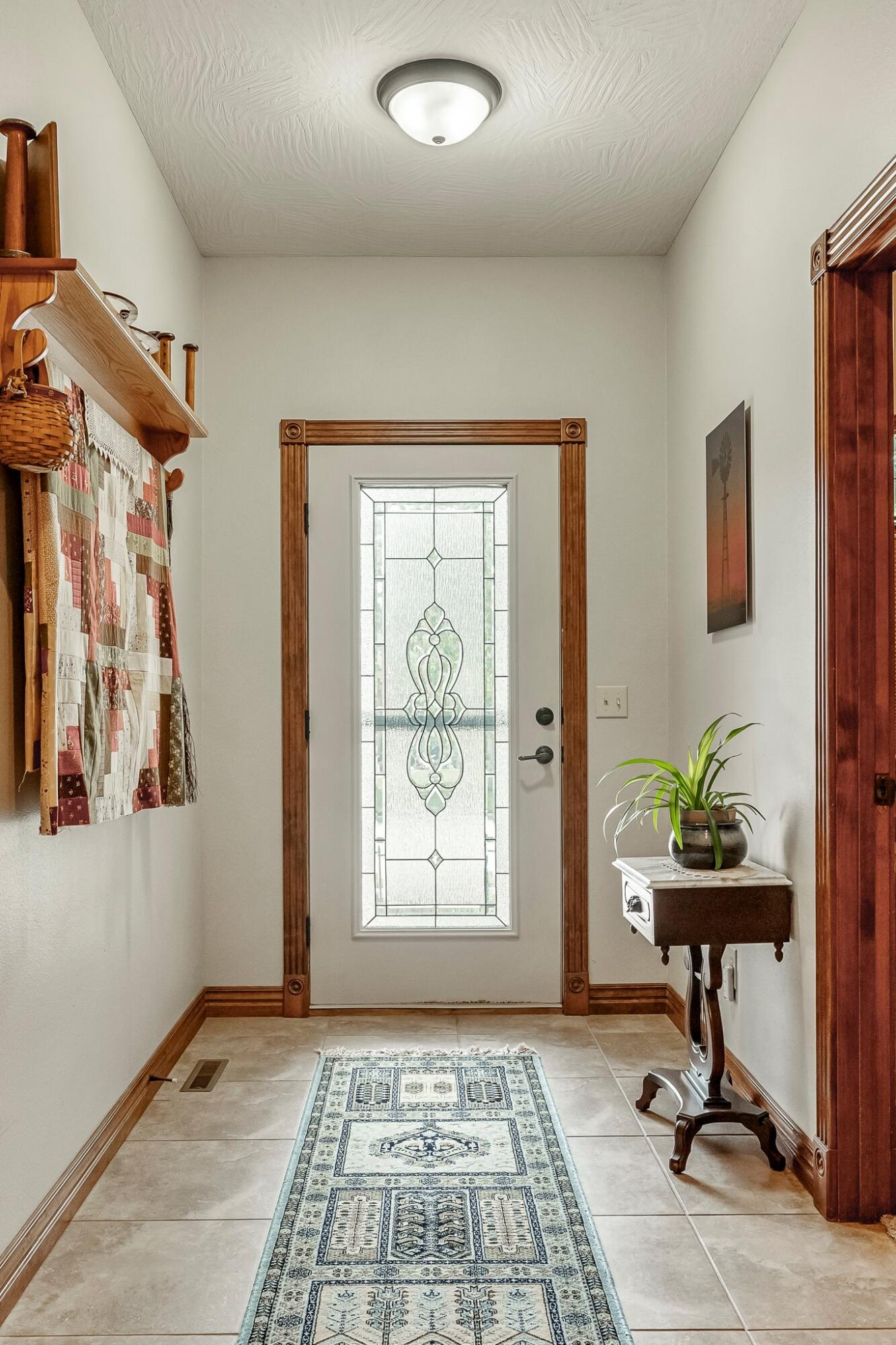 2419 W Deerbrooke Trail
