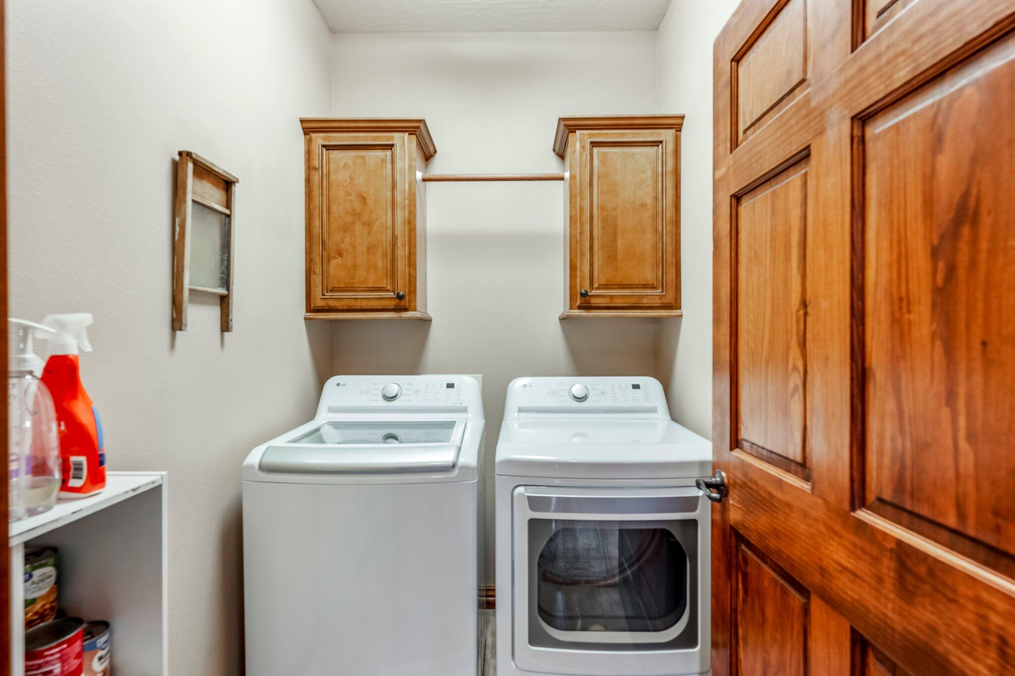 2419 W Deerbrooke Trail