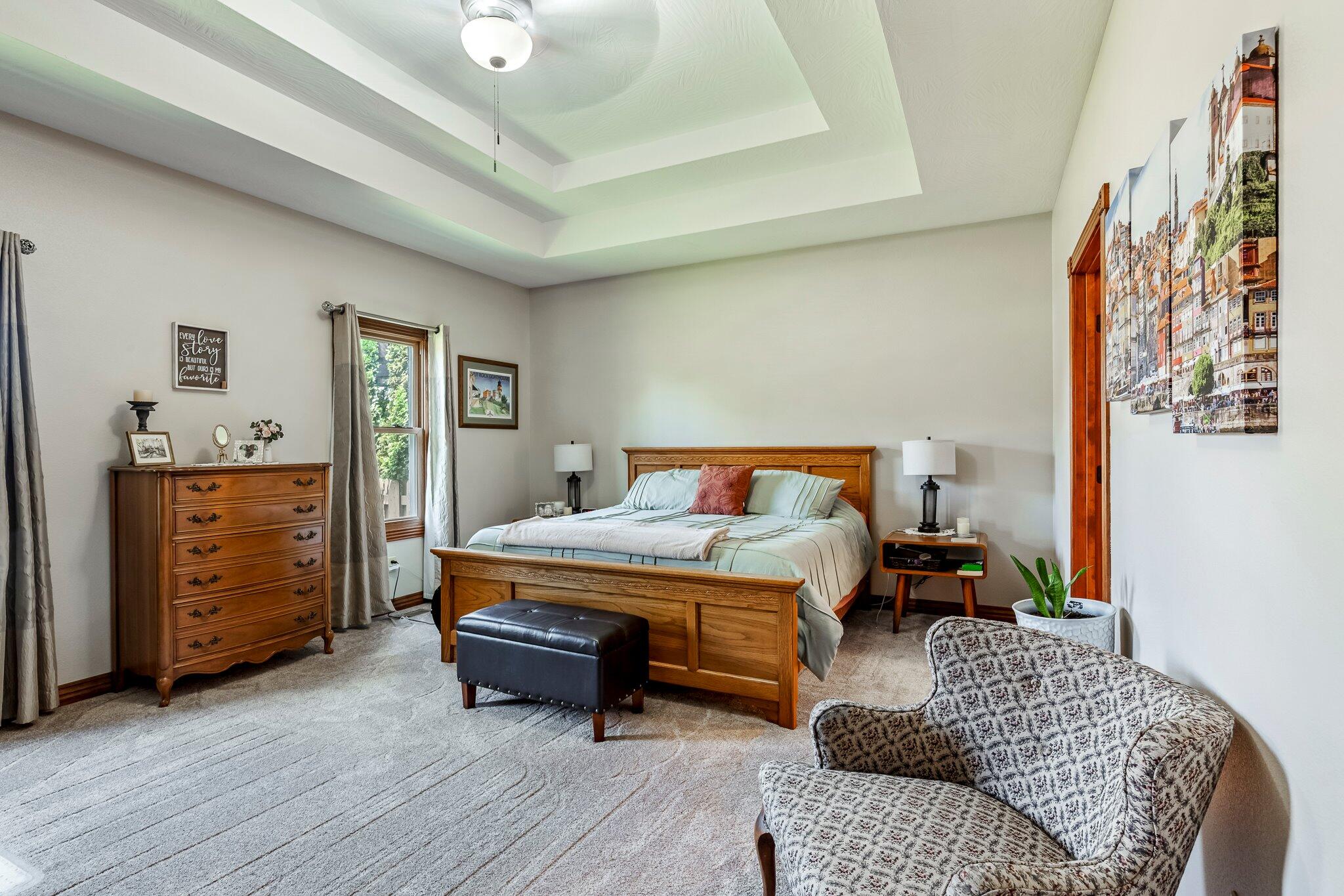 2419 W Deerbrooke Trail