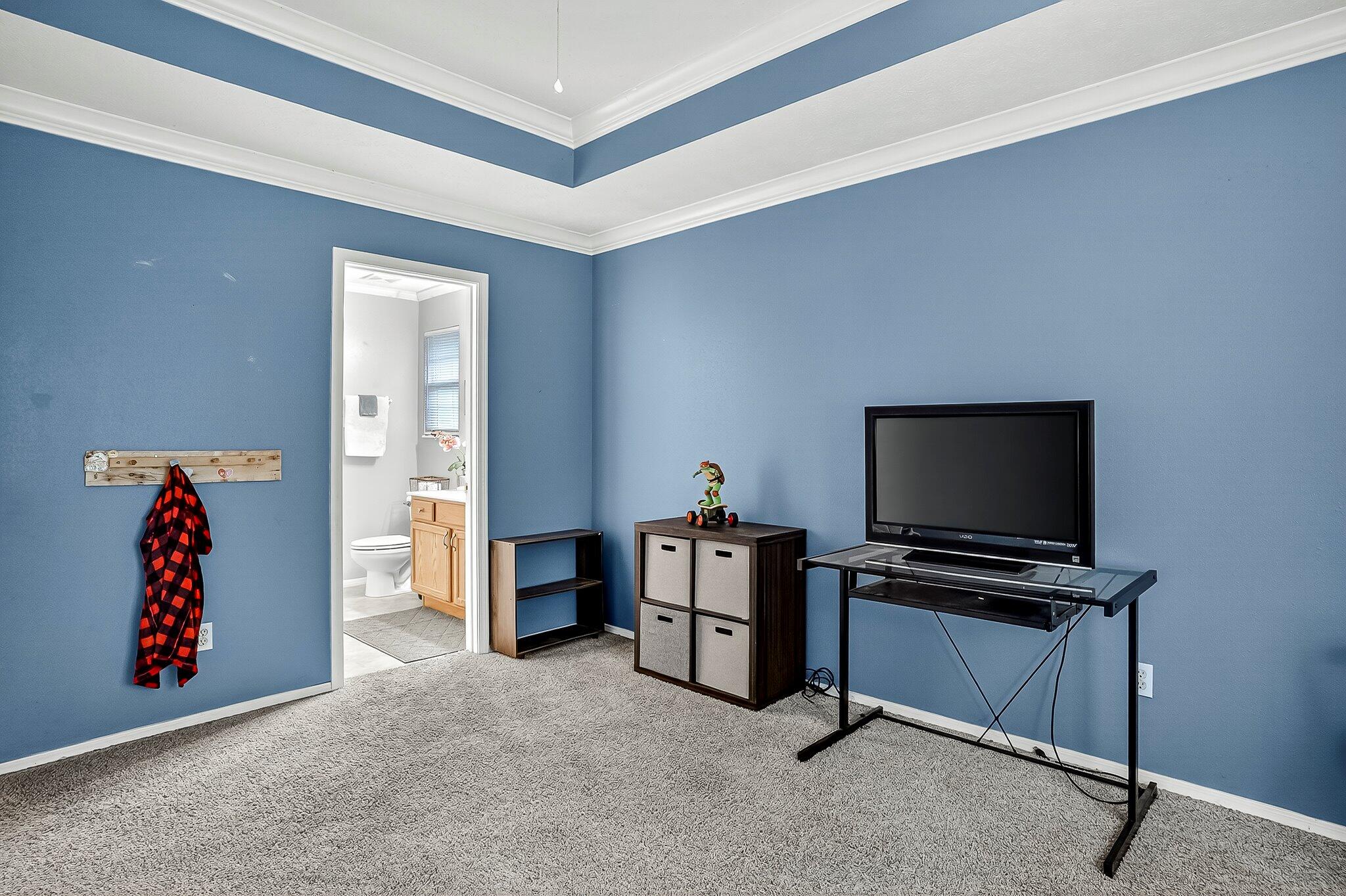 316 W Shawnee Court