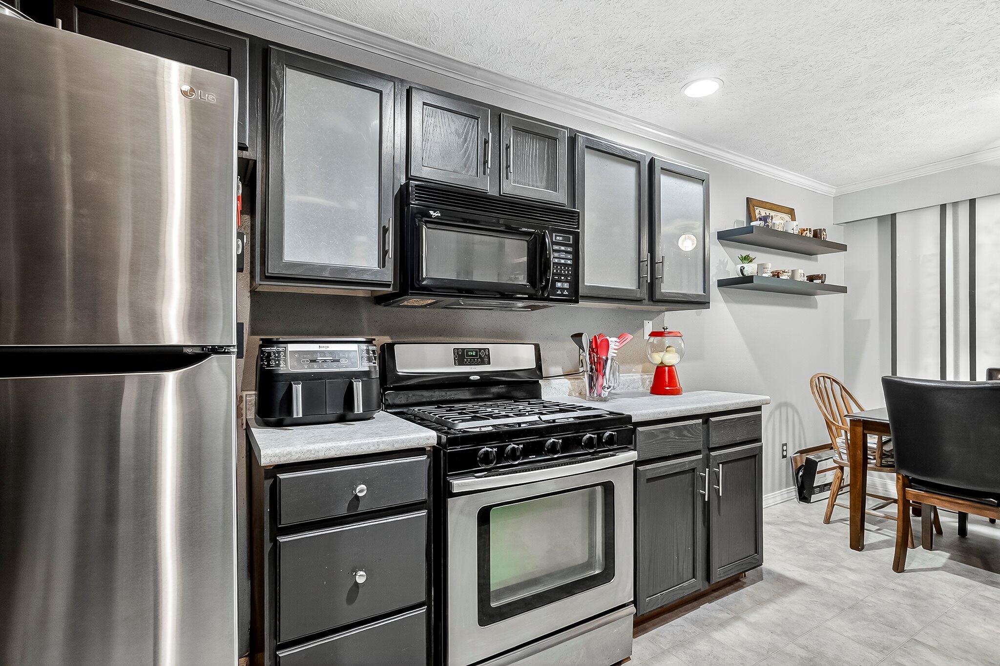316 W Shawnee Court