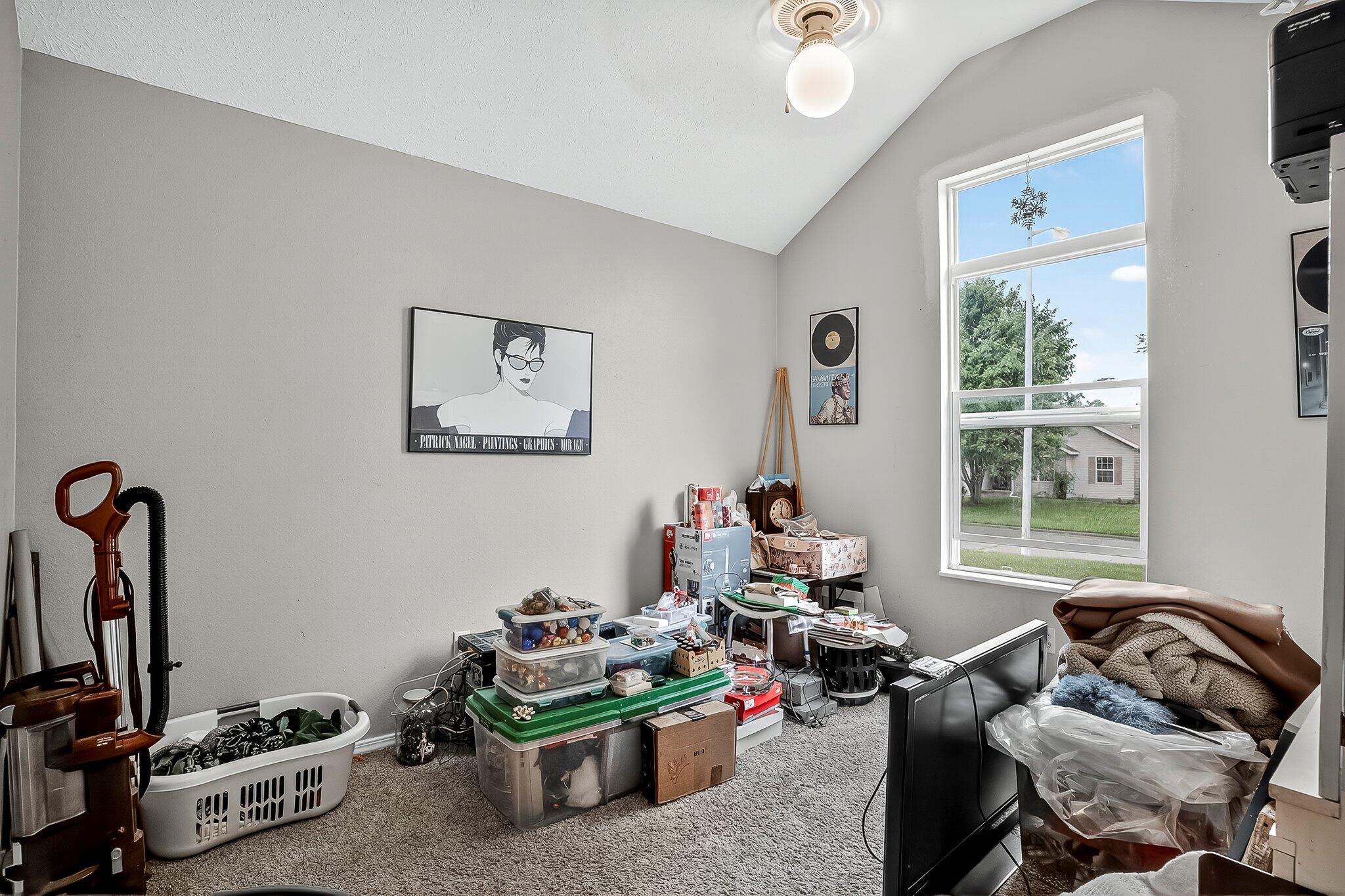 316 W Shawnee Court