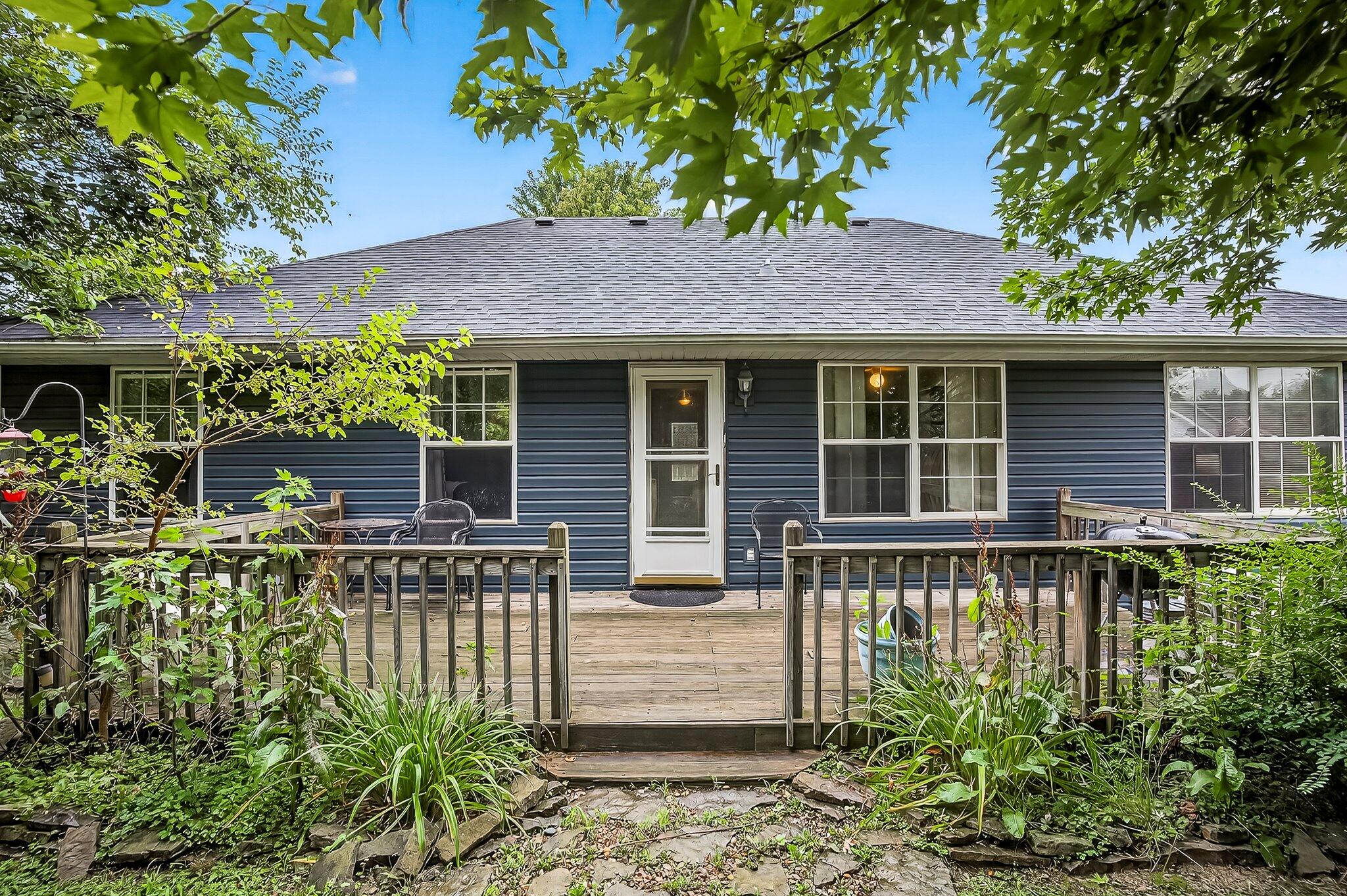 316 W Shawnee Court