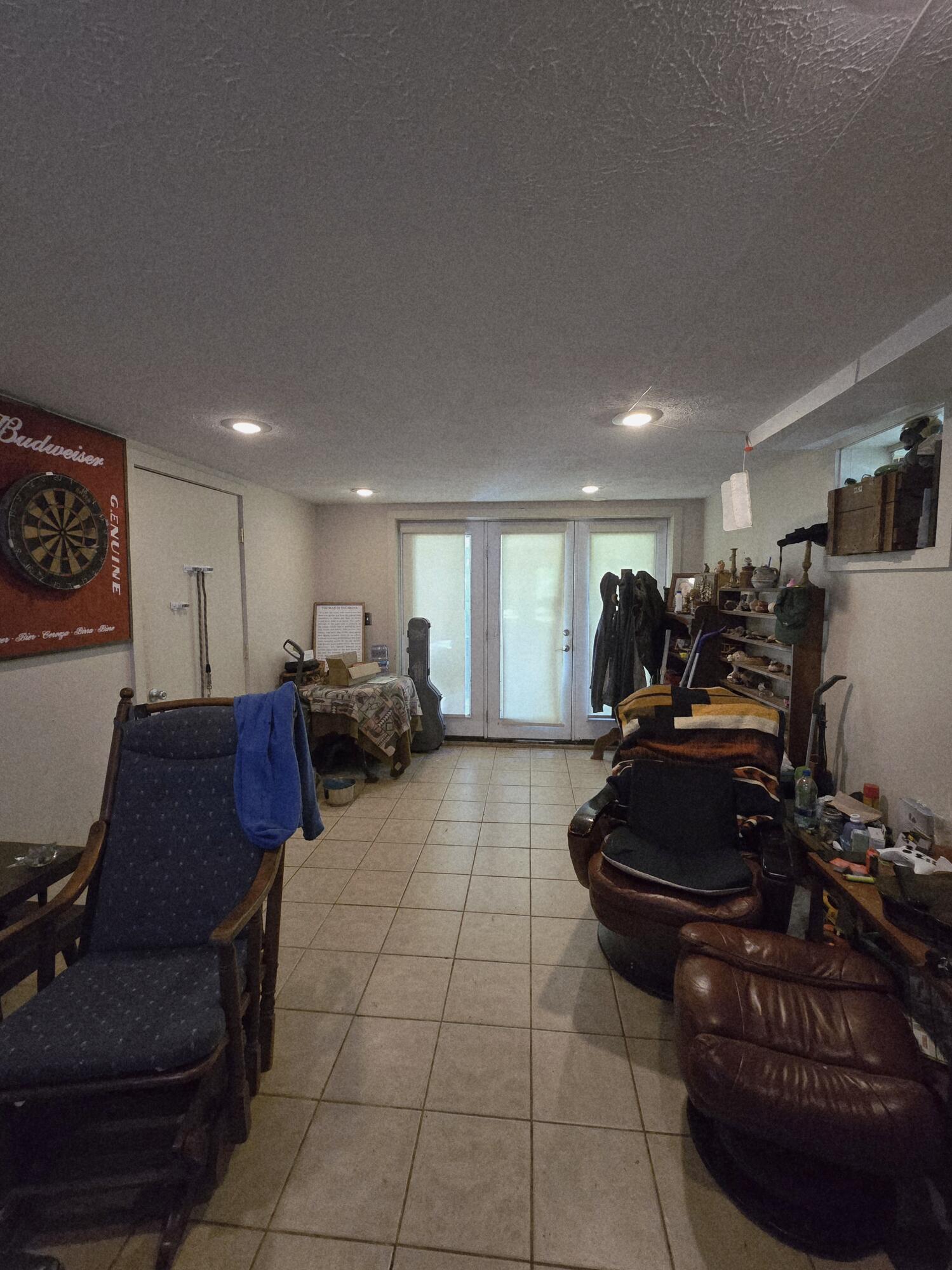 3070 E Beaumont Street