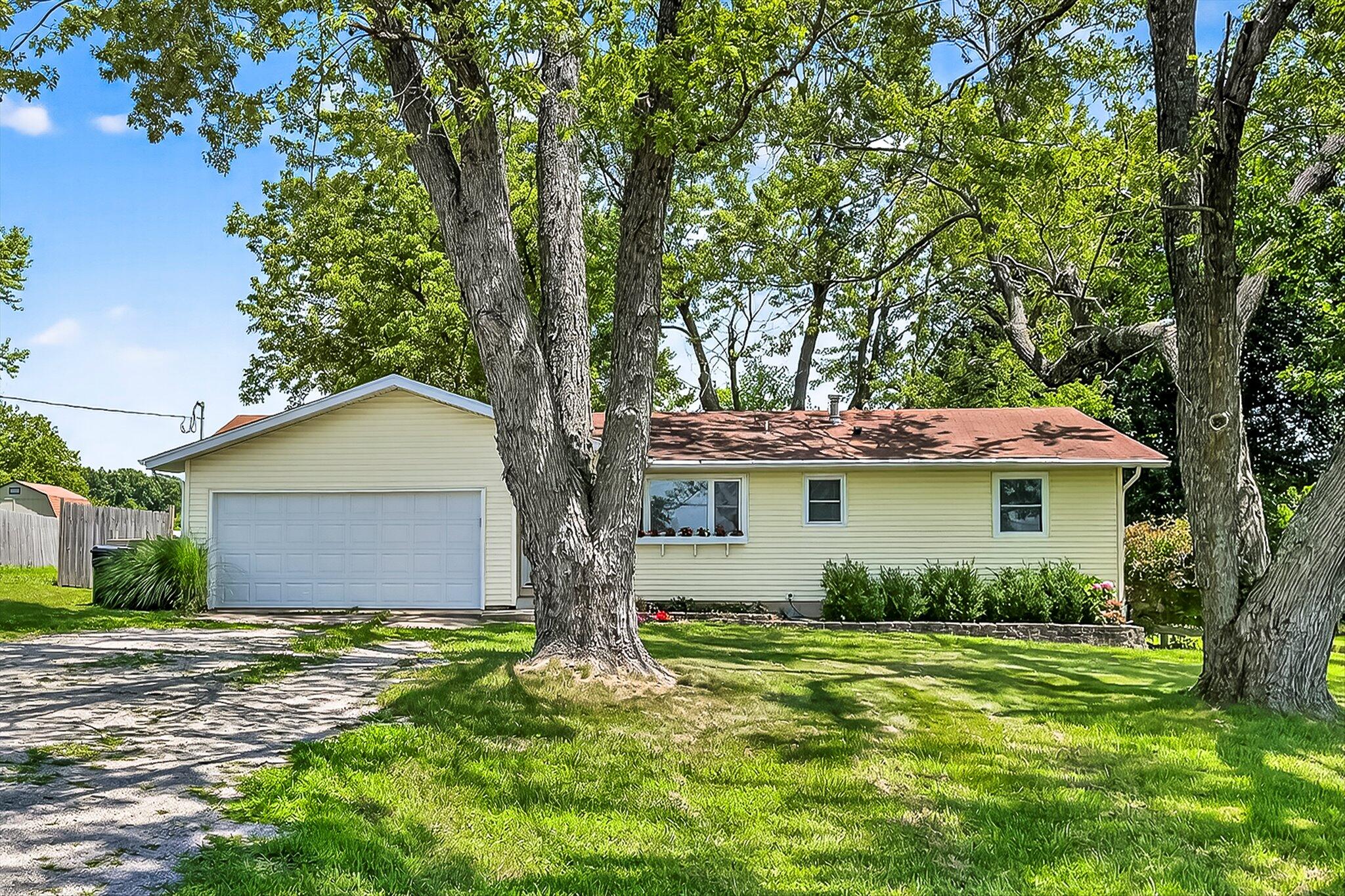 2484 S Farm Road 237
