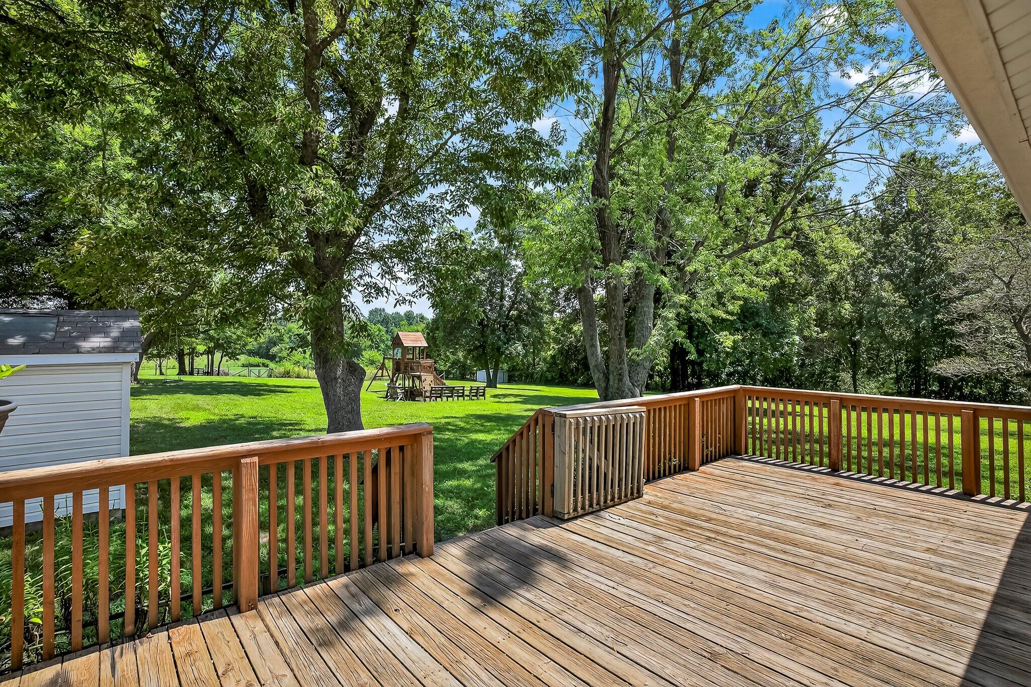 2484 S Farm Road 237