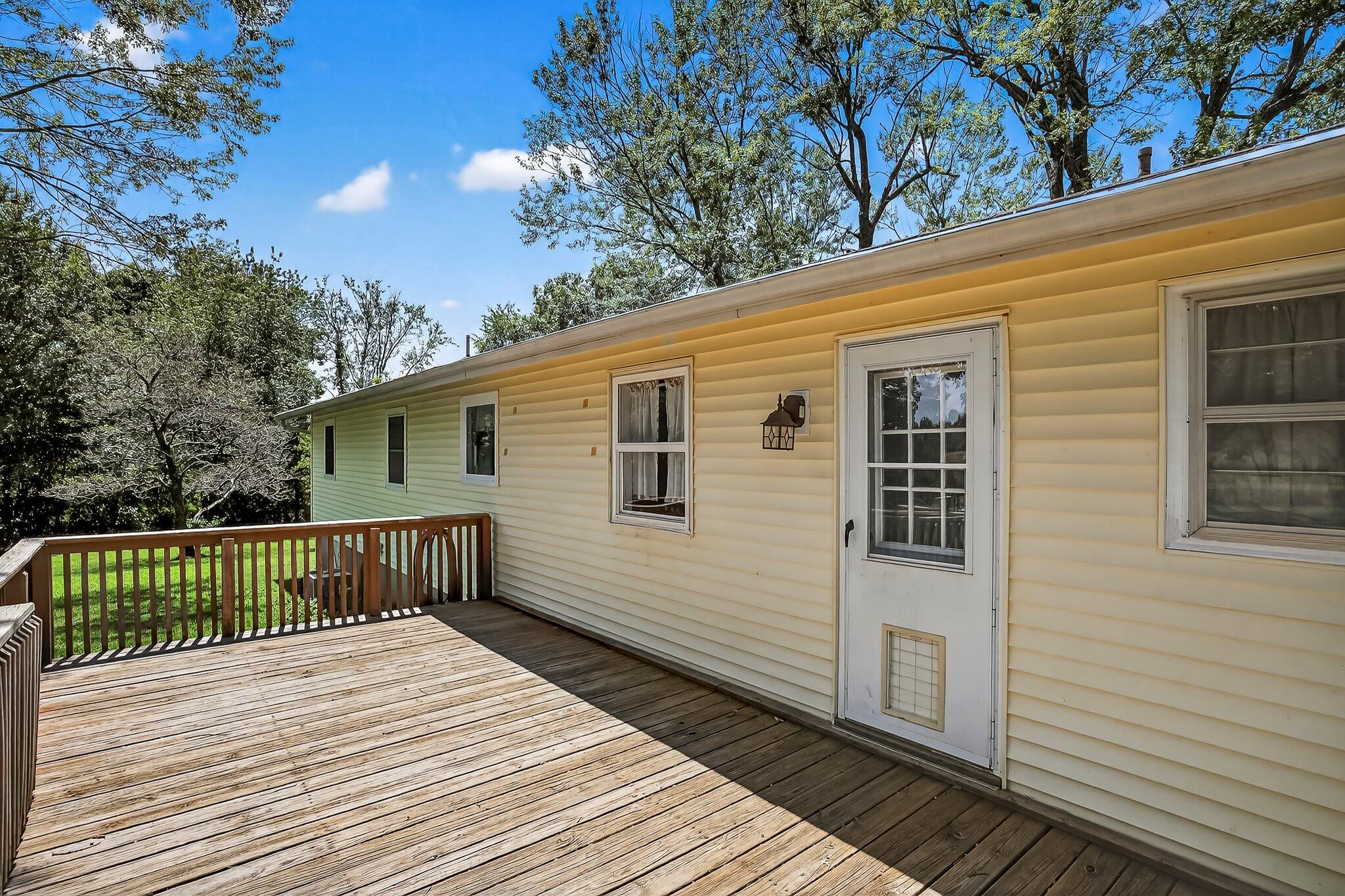 2484 S Farm Road 237